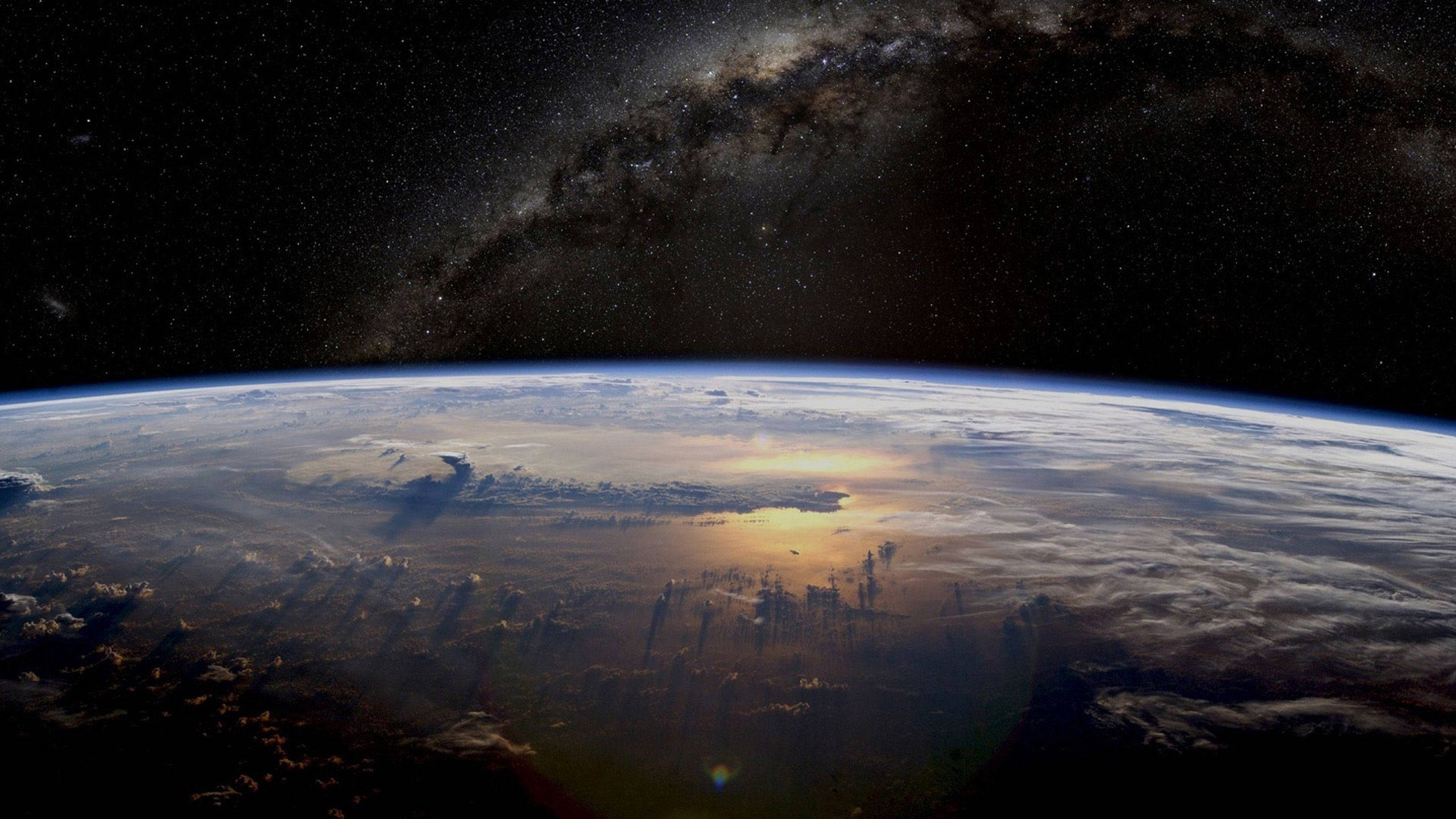 1440p HD Planet i verdensrommet Bakgrunner