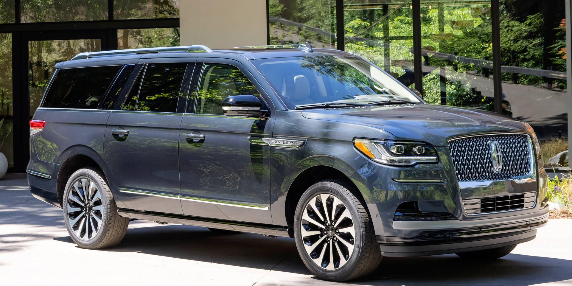 2021 Navigator Lincoln Bilfotografi