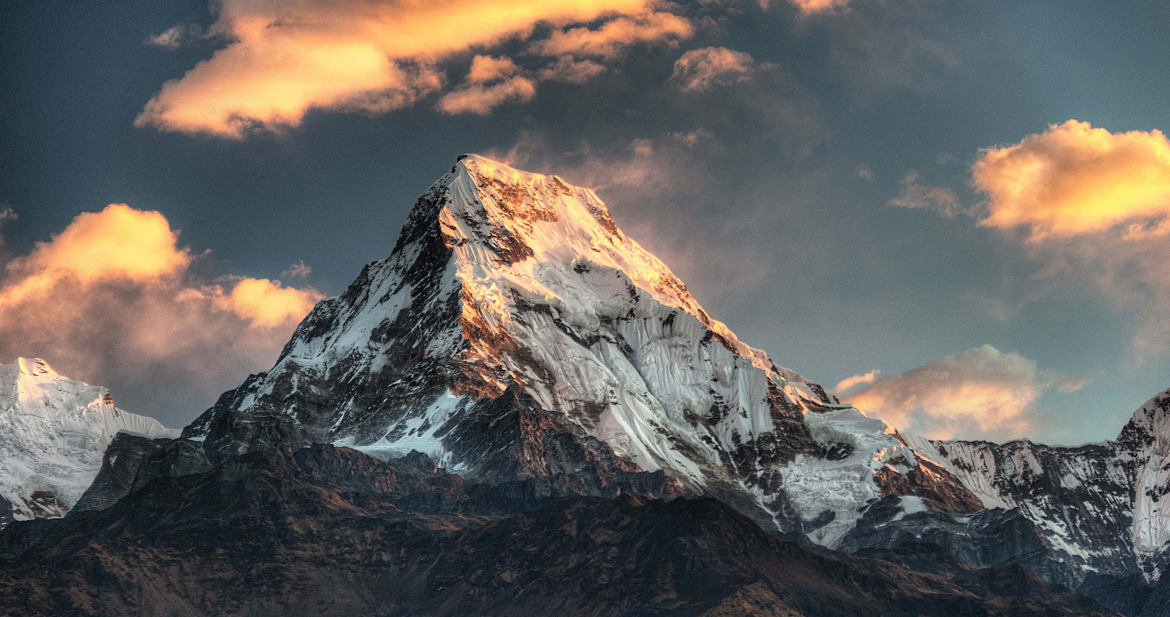 4K Annapurna-fjelltopp Bakgrunner