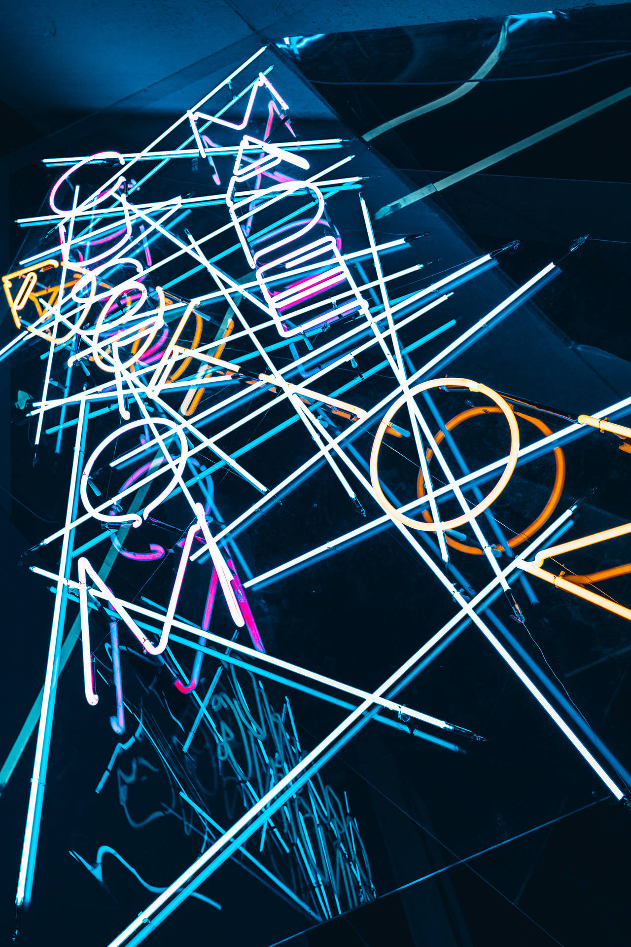Abstrakte neonstriper Bakgrunner