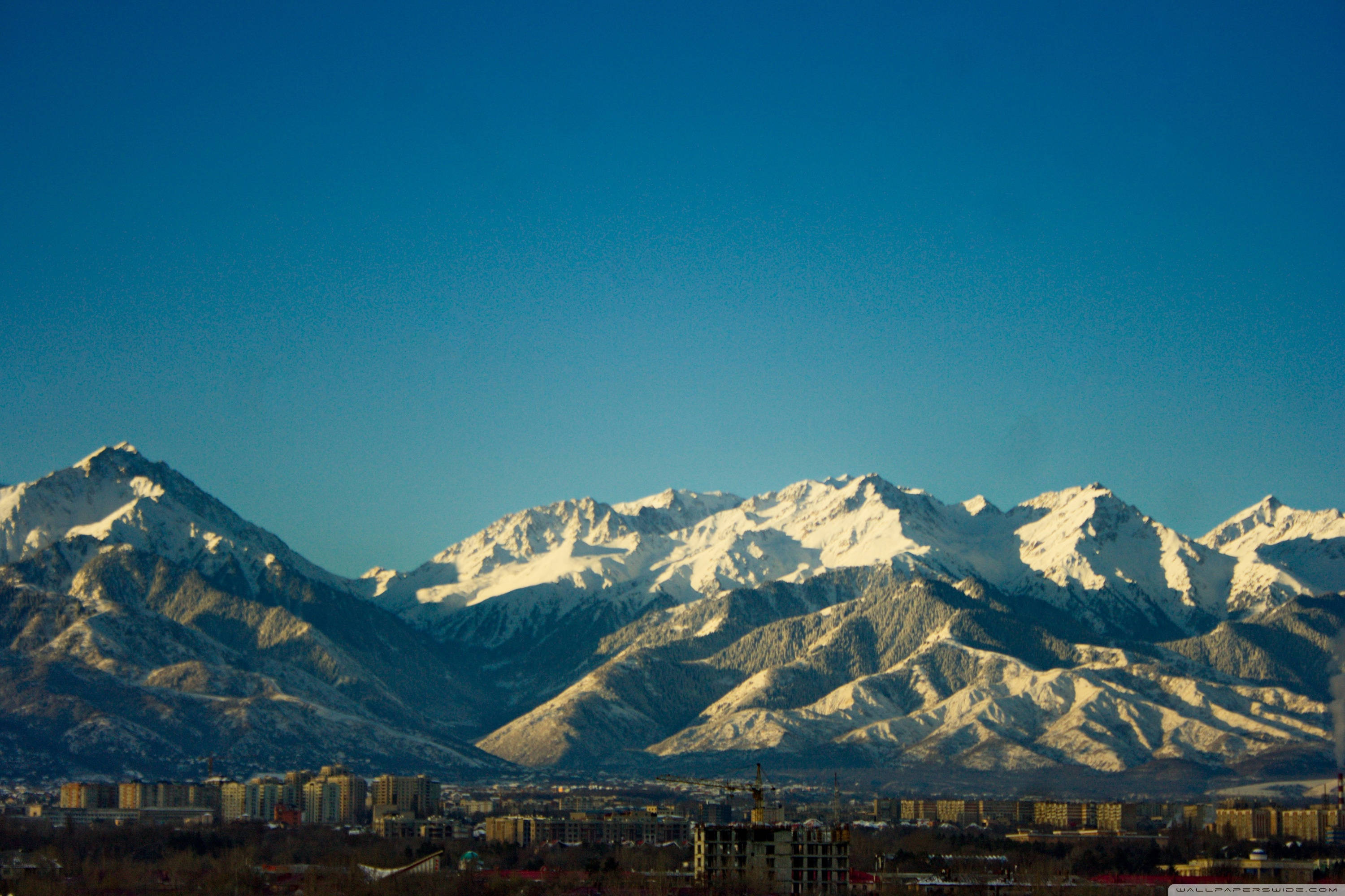 Almaty Kasakhstan Fjellutsikt Bakgrunner
