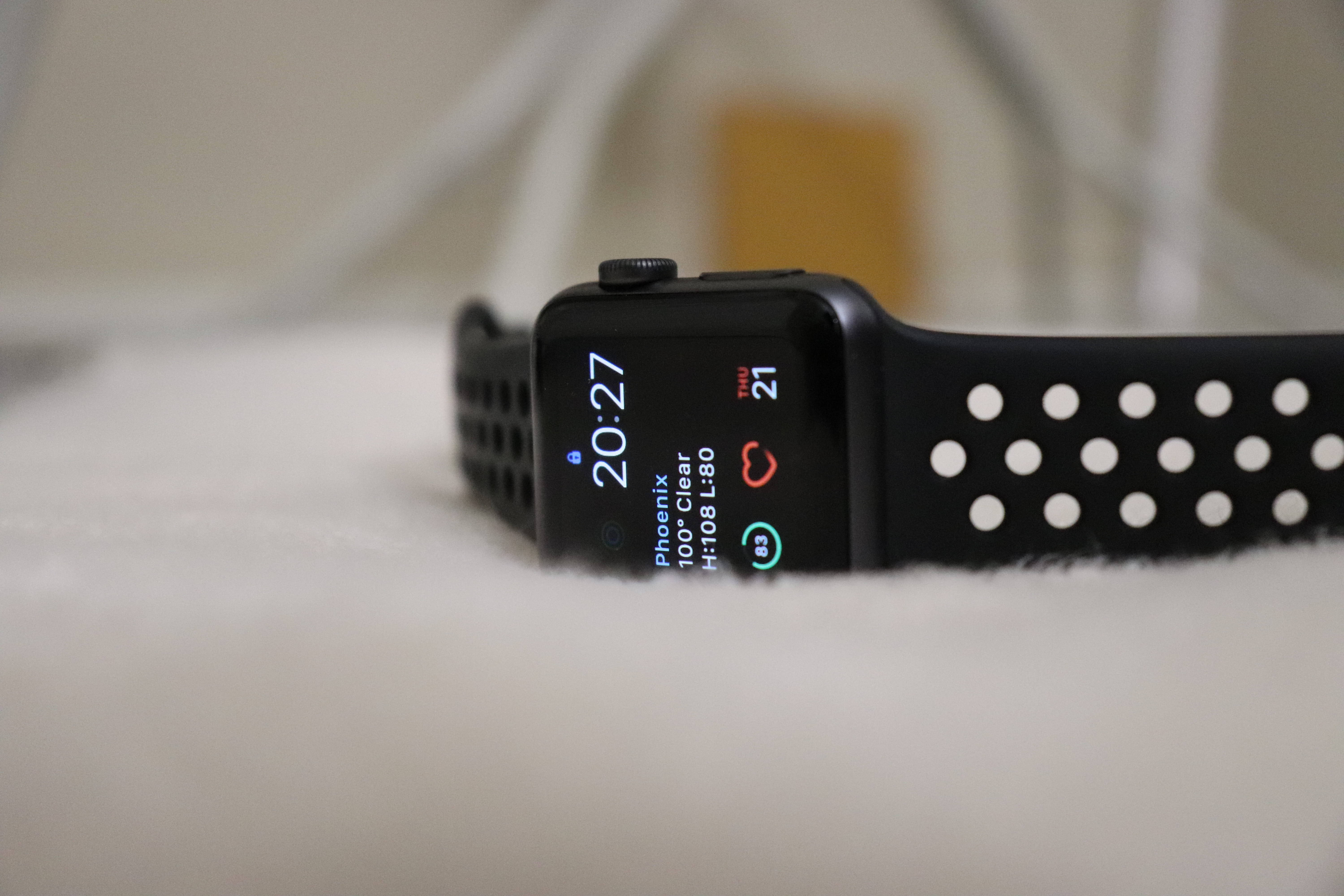 Apple Watch med svarte bånd Bakgrunner