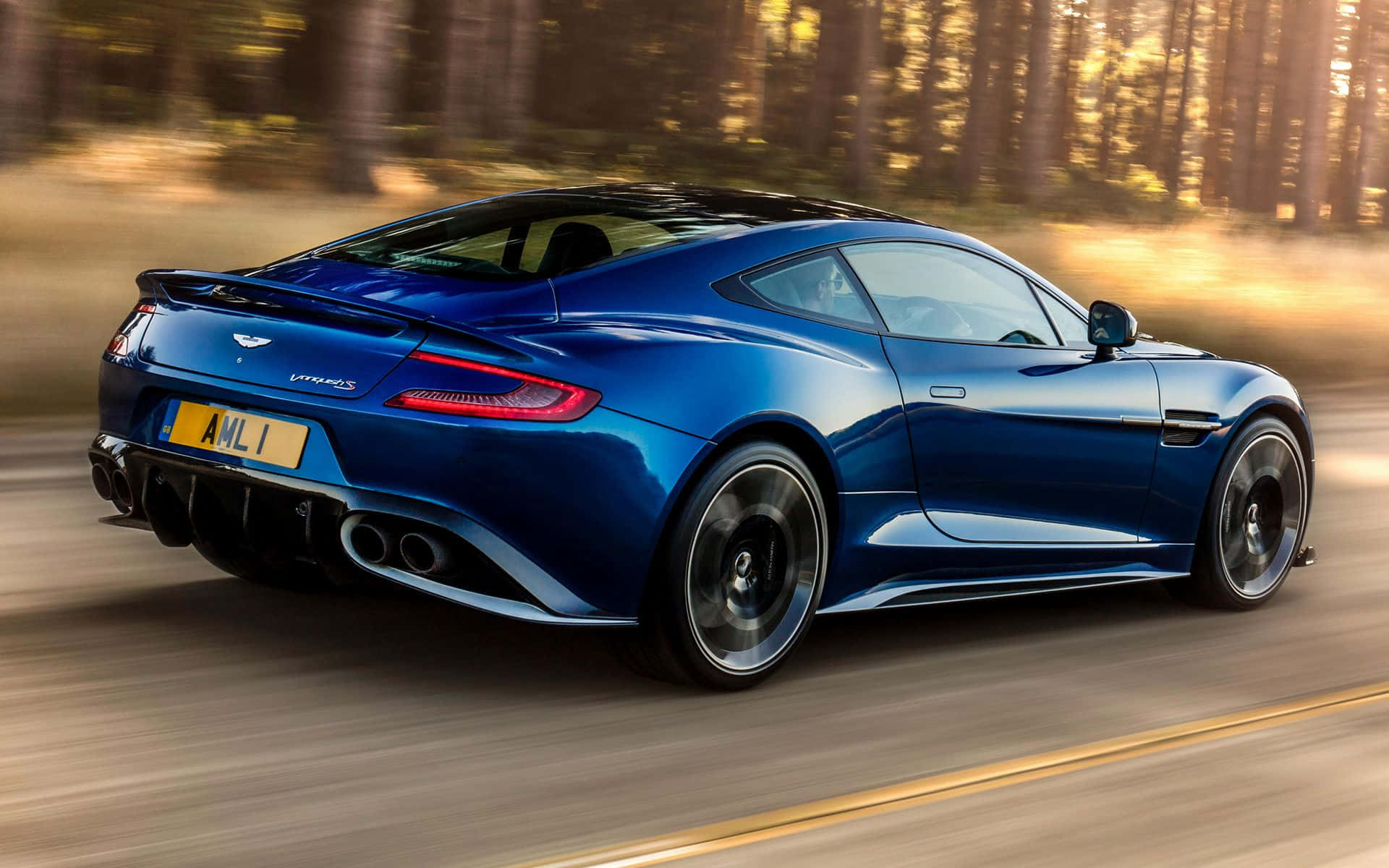 Aston Martin Vanquish – Sinnbildet av britisk luksus og ytelse Bakgrunner