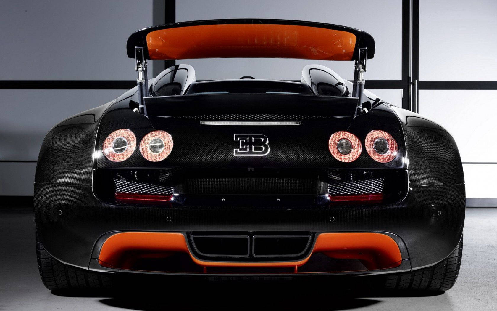 Bakenden av Bugatti Veyron bakgrunnsbilde