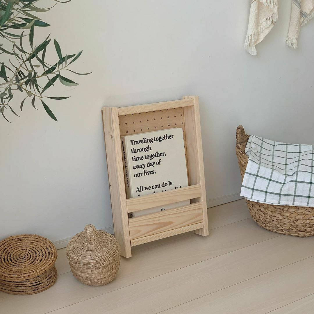 Beige estetisk bordkrok Bakgrunner