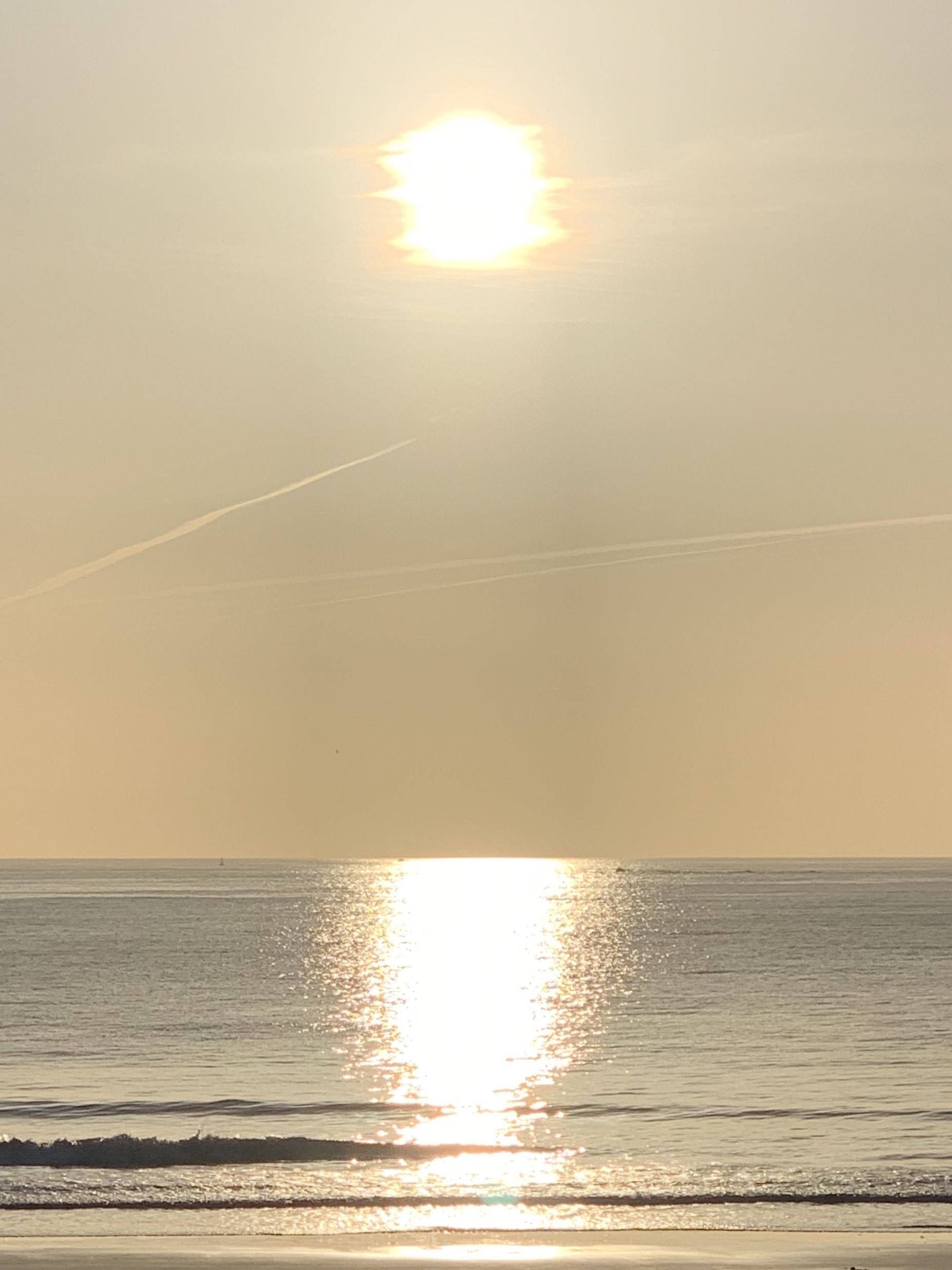 Beige estetisk himmel Bakgrunner