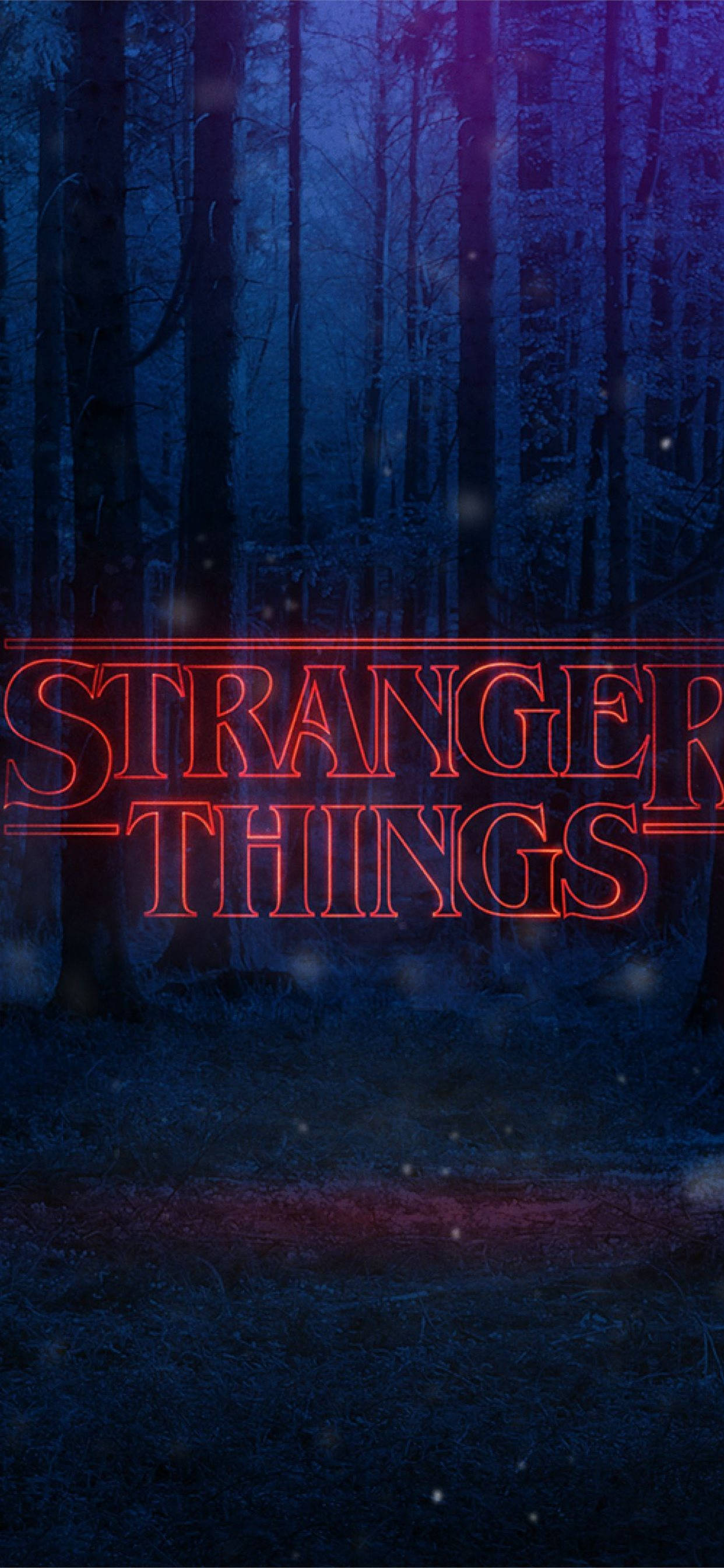 Bilde Estetisk utsikt over Stranger Things-skogen Bakgrunner