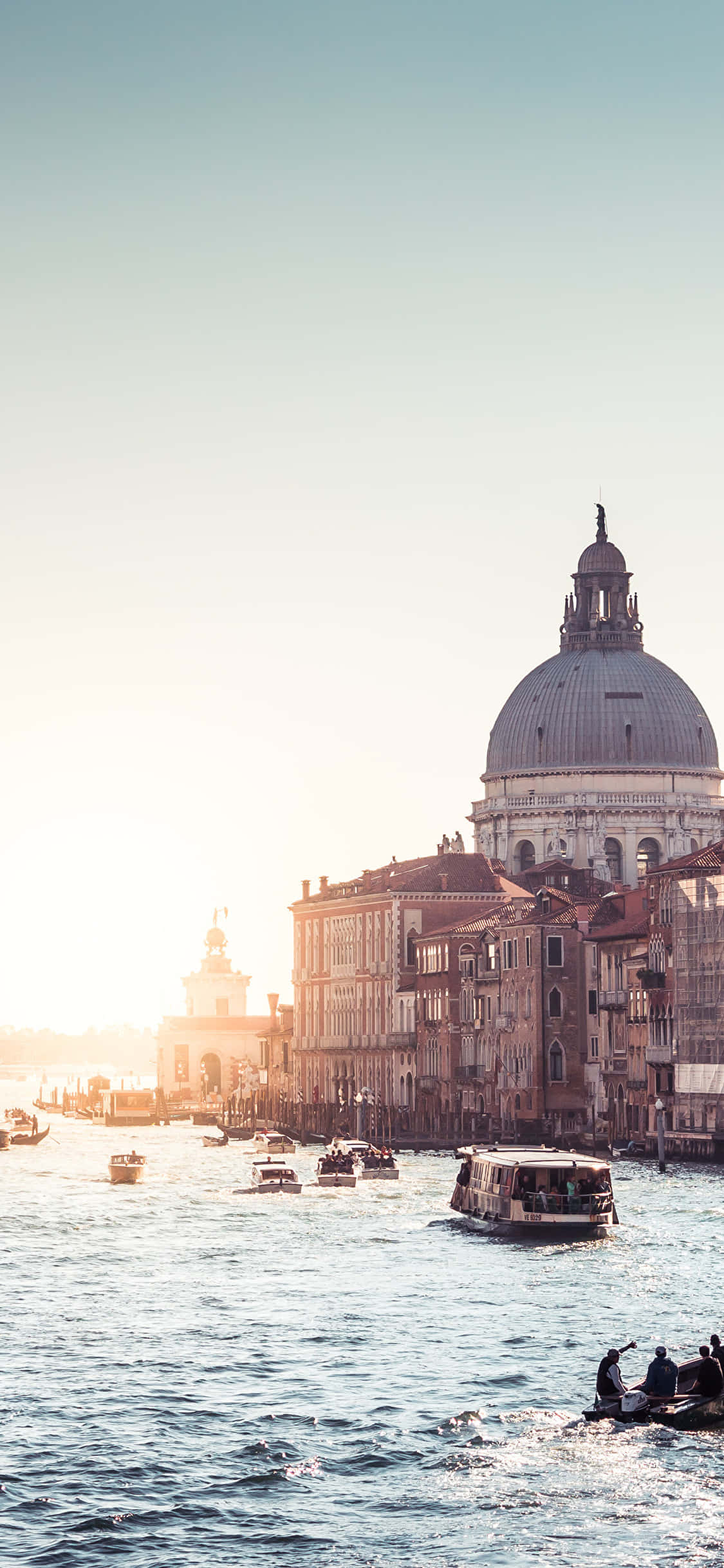 Bildetekst: Panoramautsikt over den vakre byen Roma, Italia. Bakgrunner