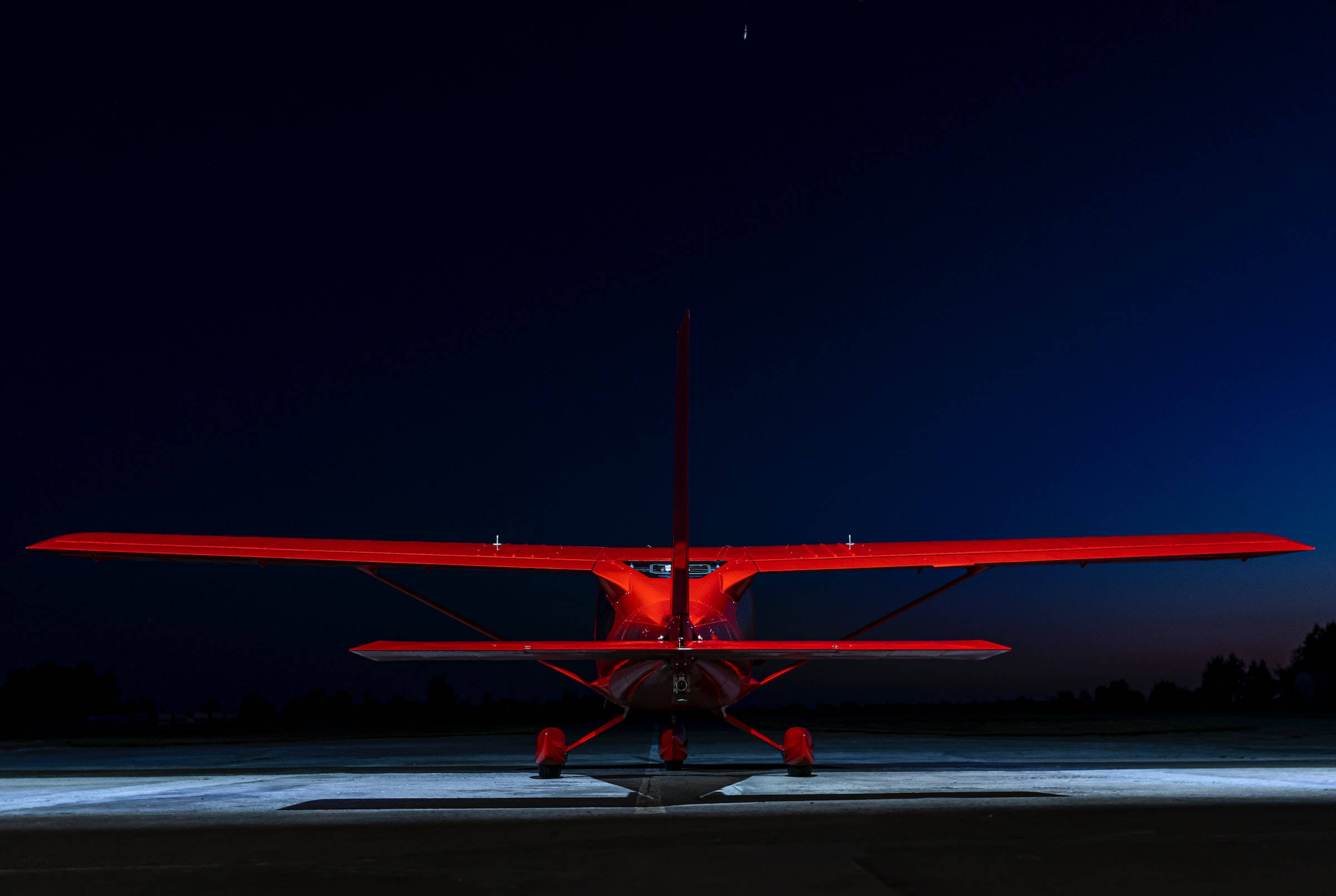 Biplan flymodell innen luftfart Bakgrunner