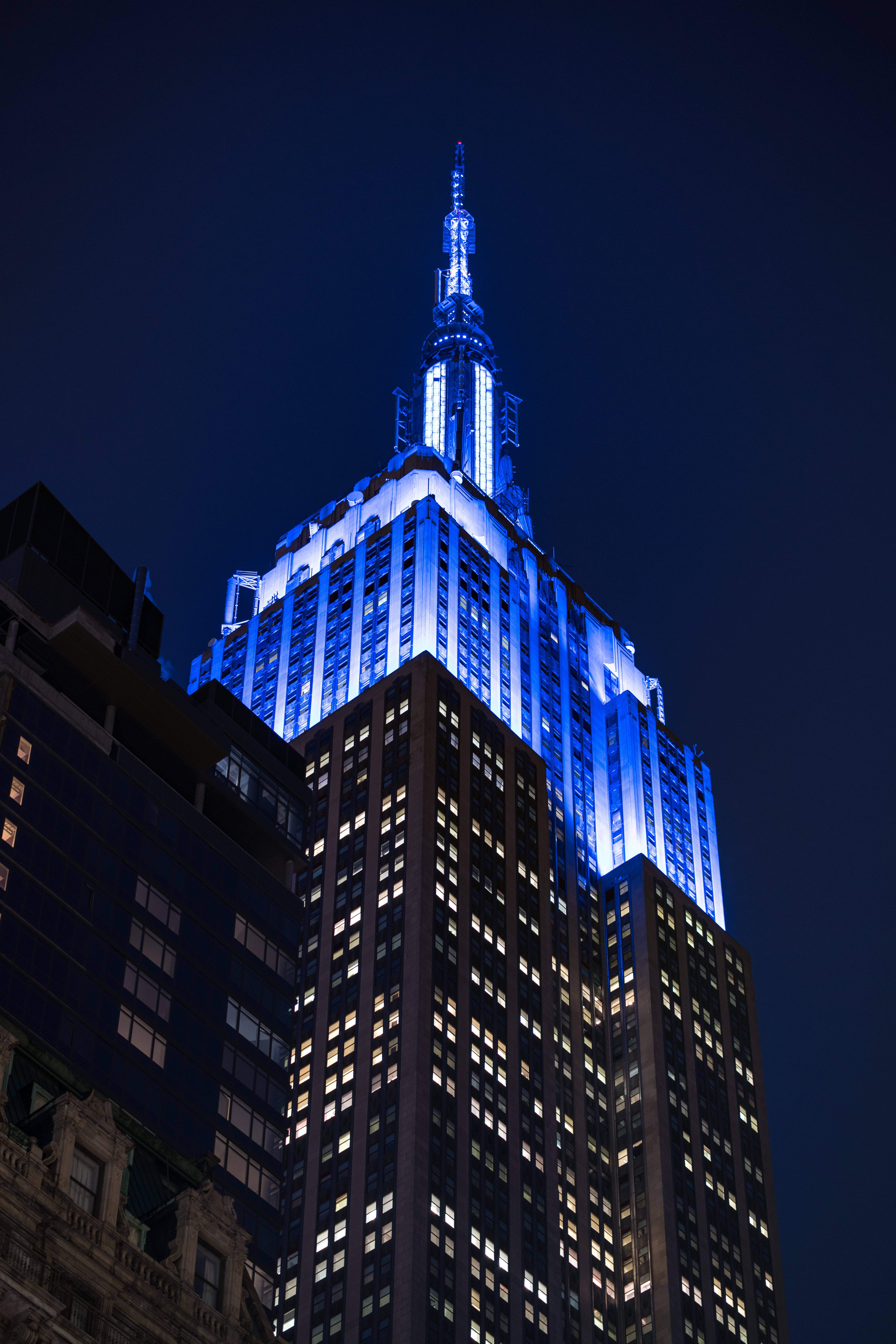 Blå Empire State New York natt iPhone Bakgrunner