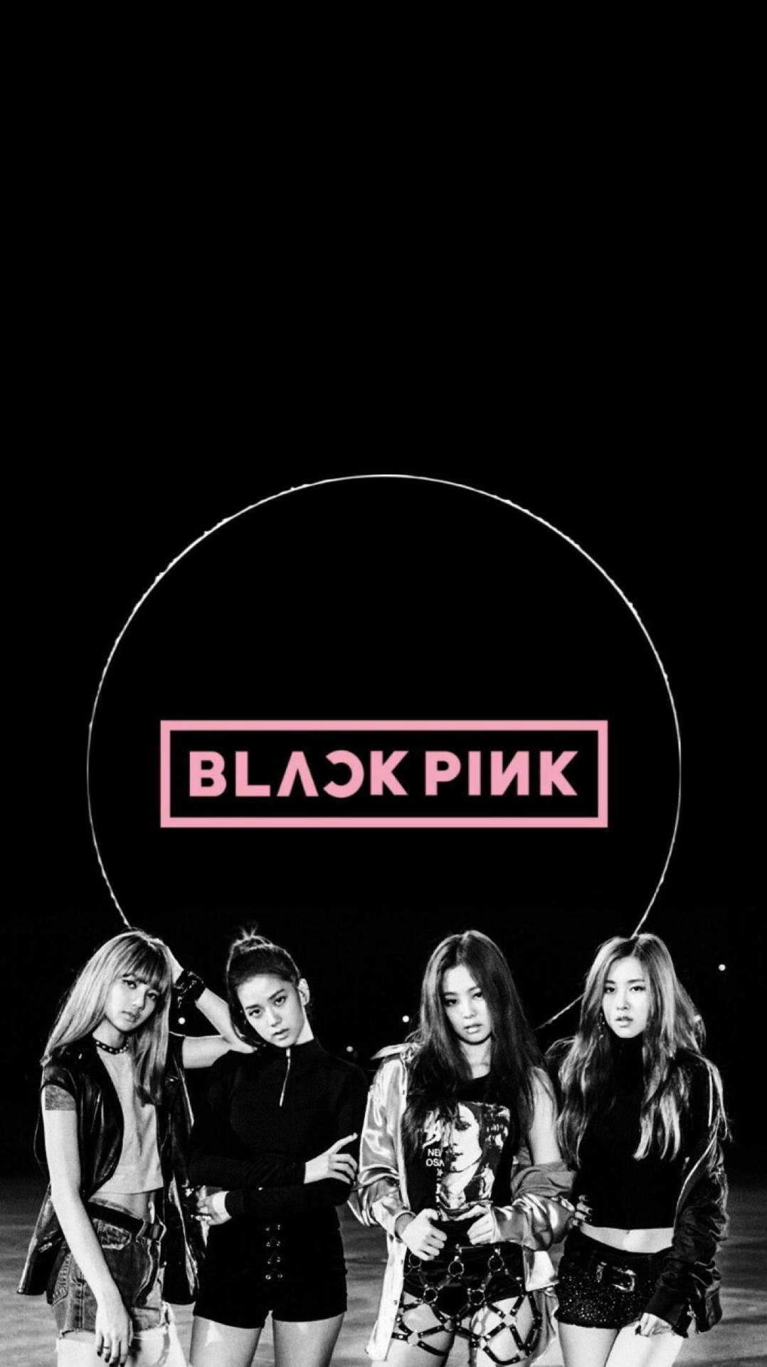 Blackpink-bakgrunnsbilde av medlemmer på svart bakgrunn med logo i lysring
