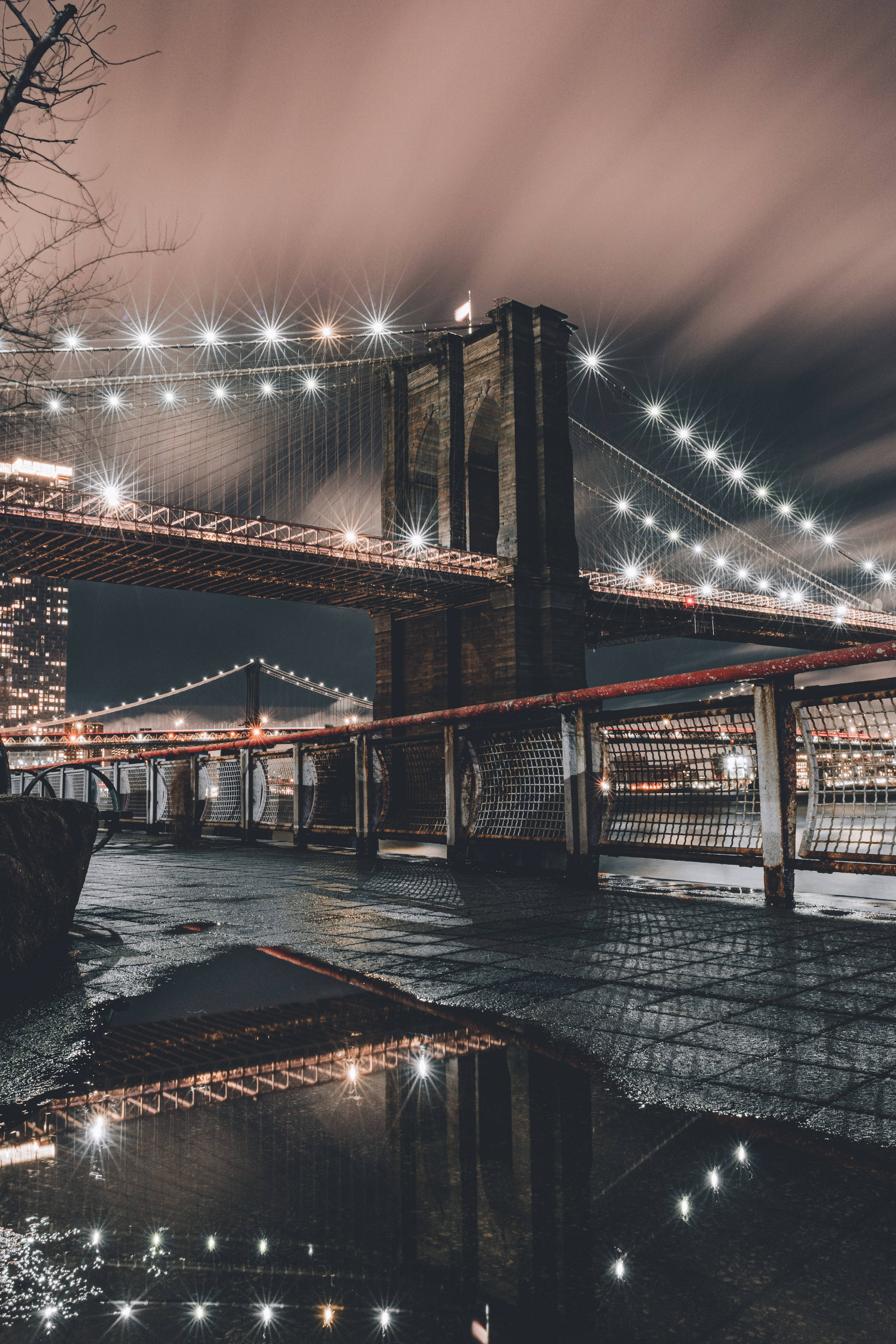Brooklyn Bridge New York natt iPhone Bakgrunner