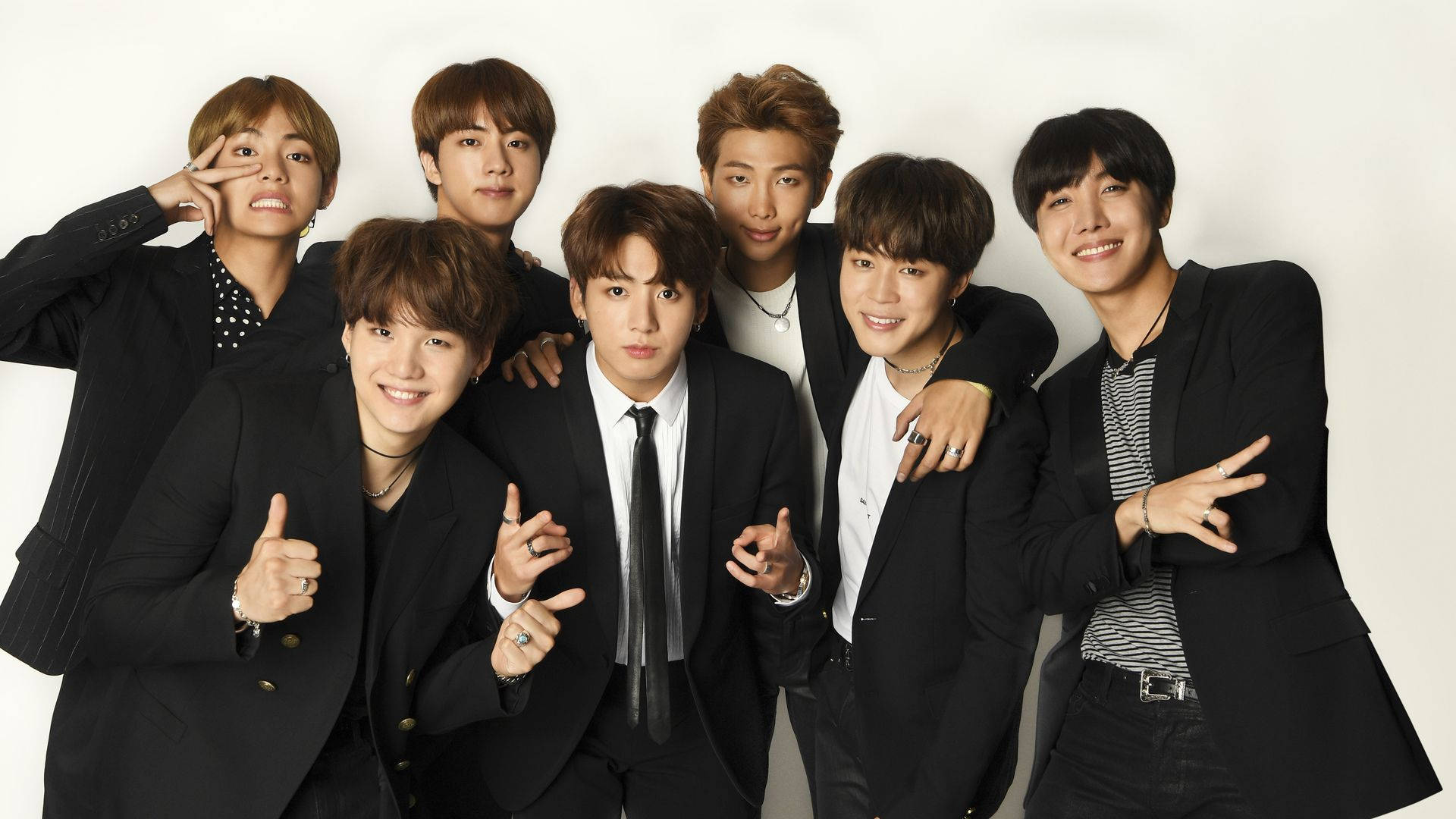 BTS på sitt mest formelle! Bakgrunner