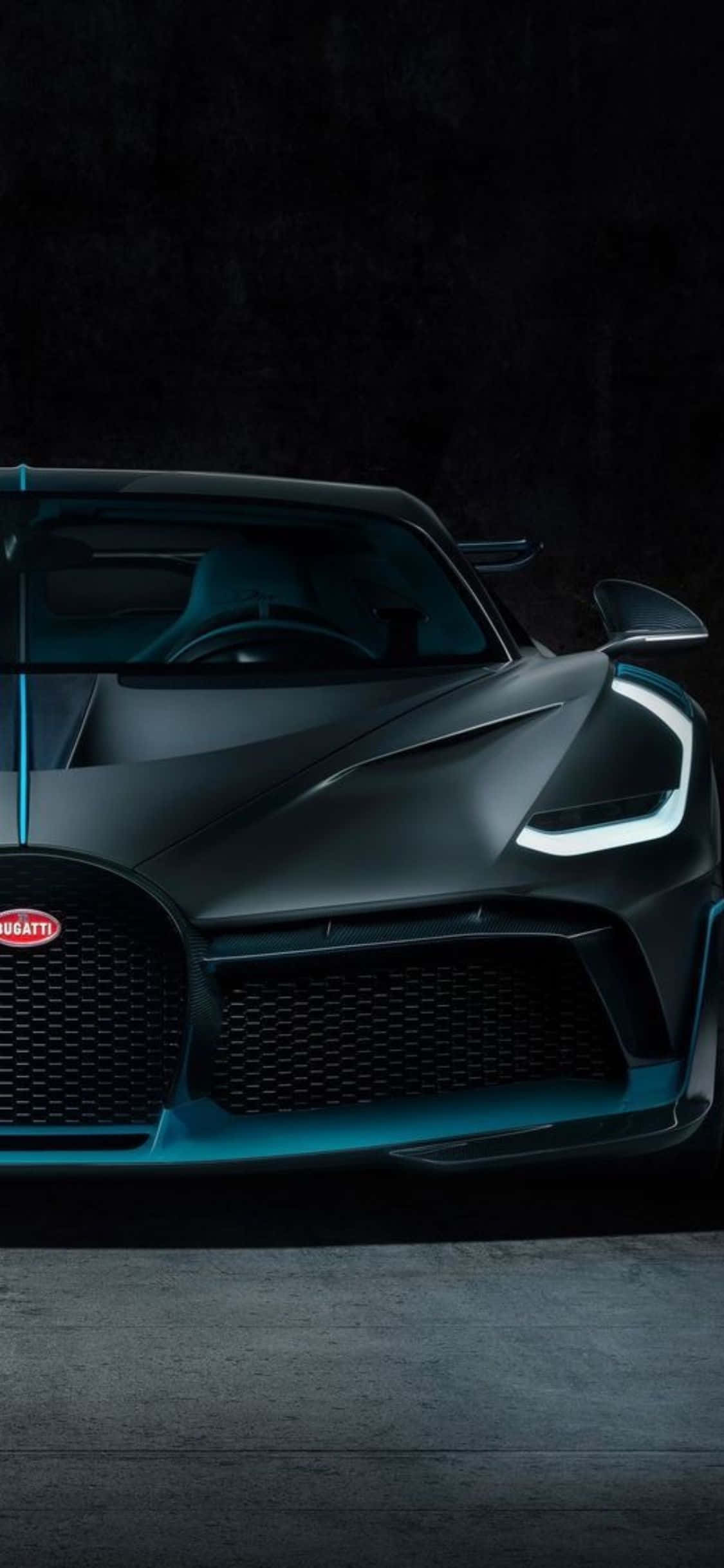 Bugatti Chiron vises i et mørkt rom Bakgrunner