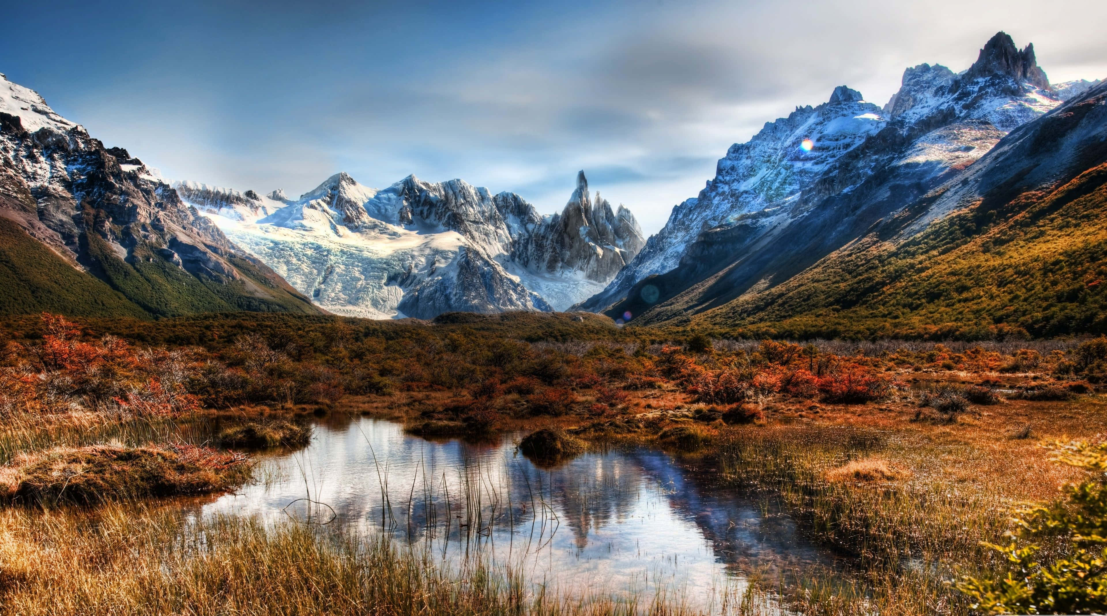 Cerro Torre fjelltopp 4K Ultra HD landskap Bakgrunner