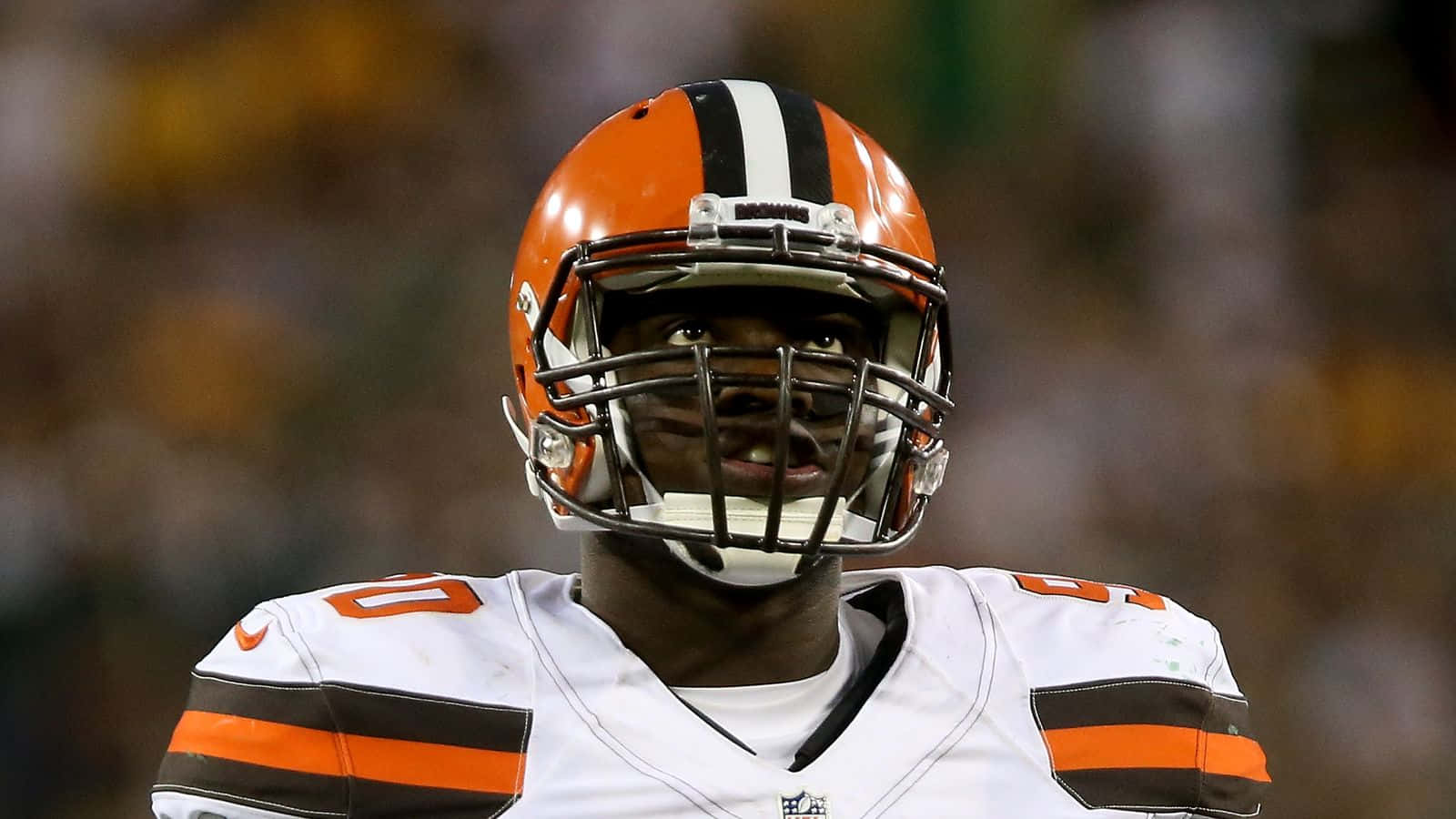 Cleveland Browns Emmanuel Ogbah Nærbilde Bakgrunner