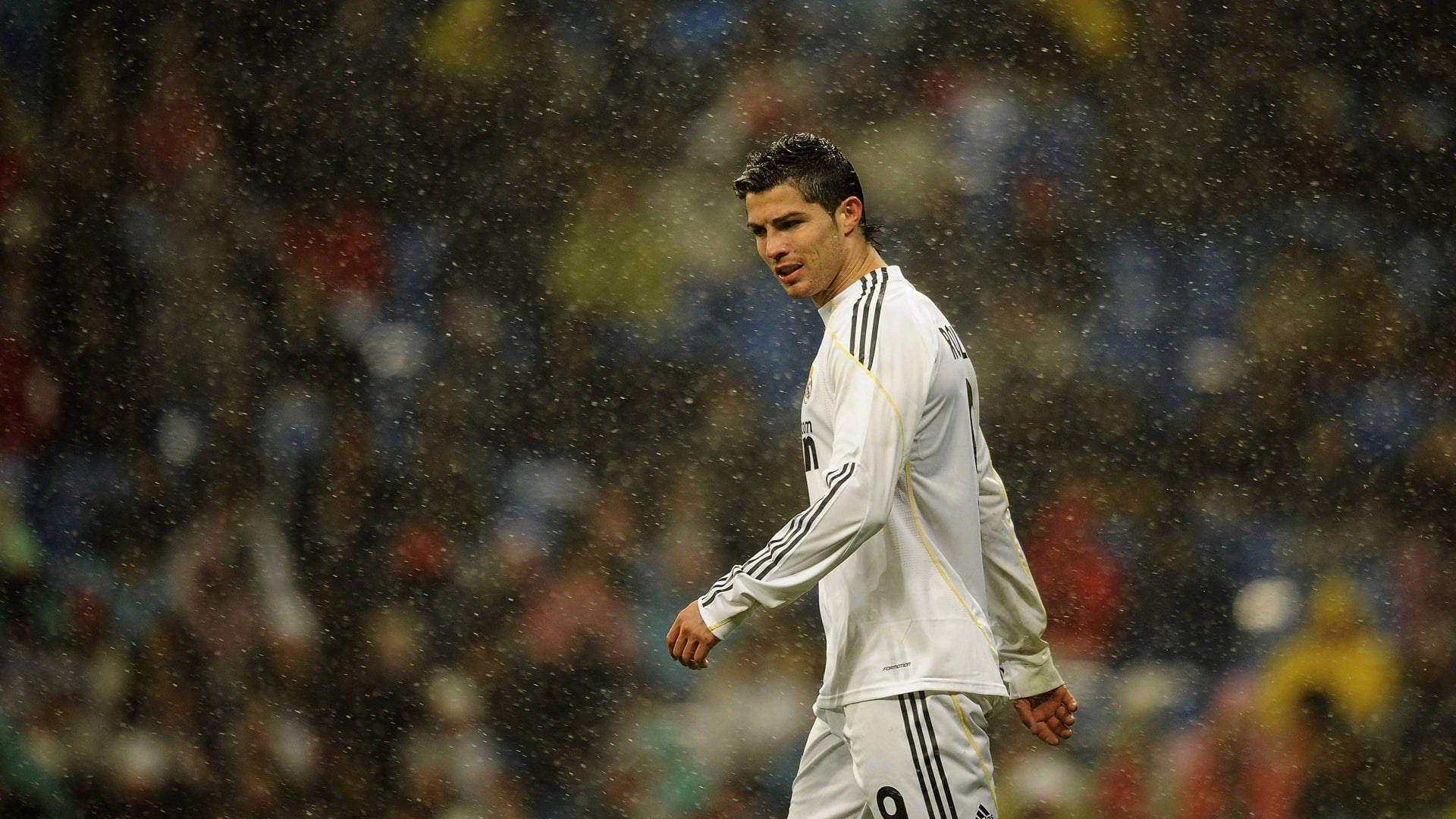 CR7 HD Regnfull Fotballkamp Bakgrunner