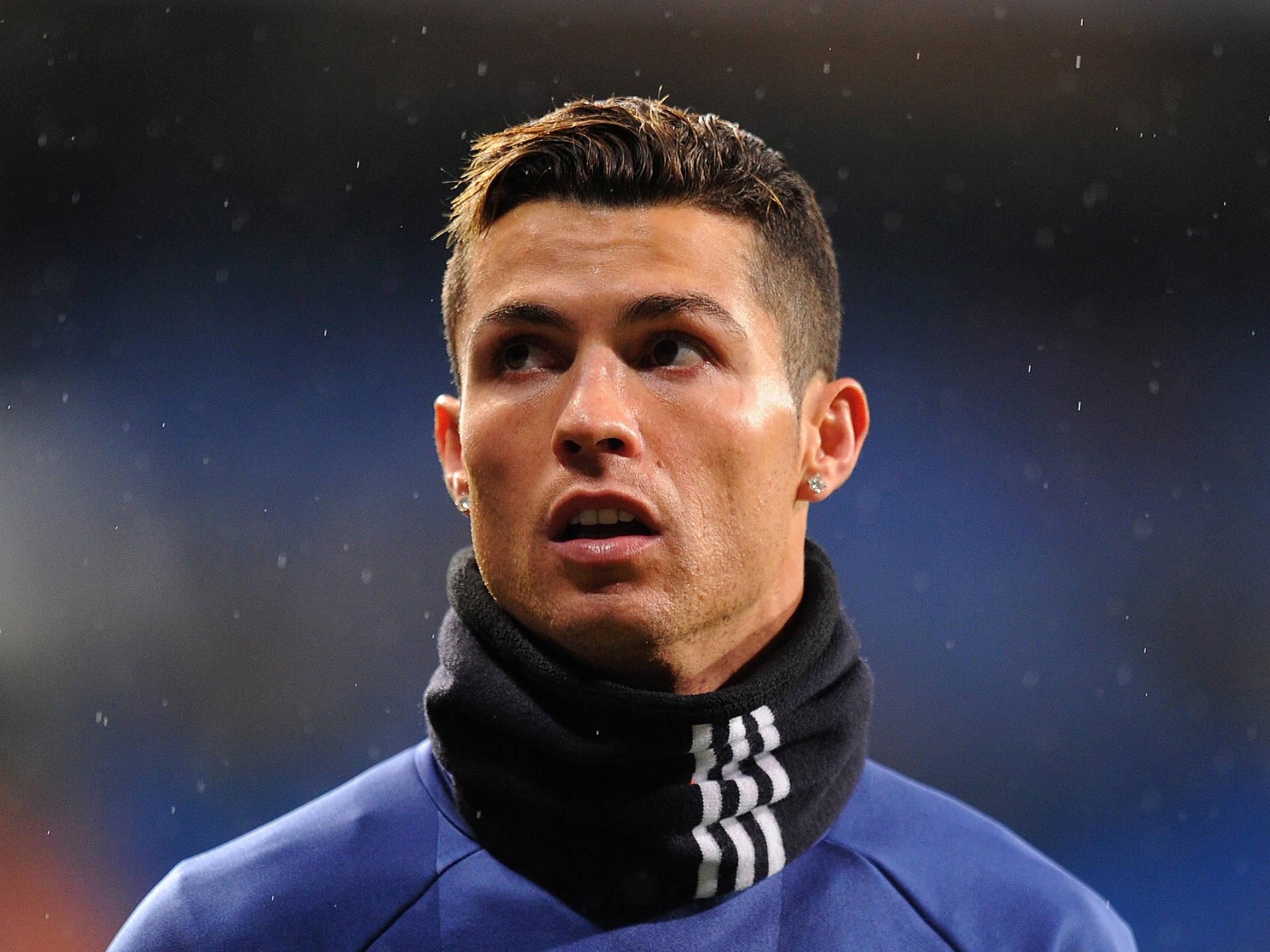 Cristiano Ronaldo skulderbilde bakgrunnsbilde.