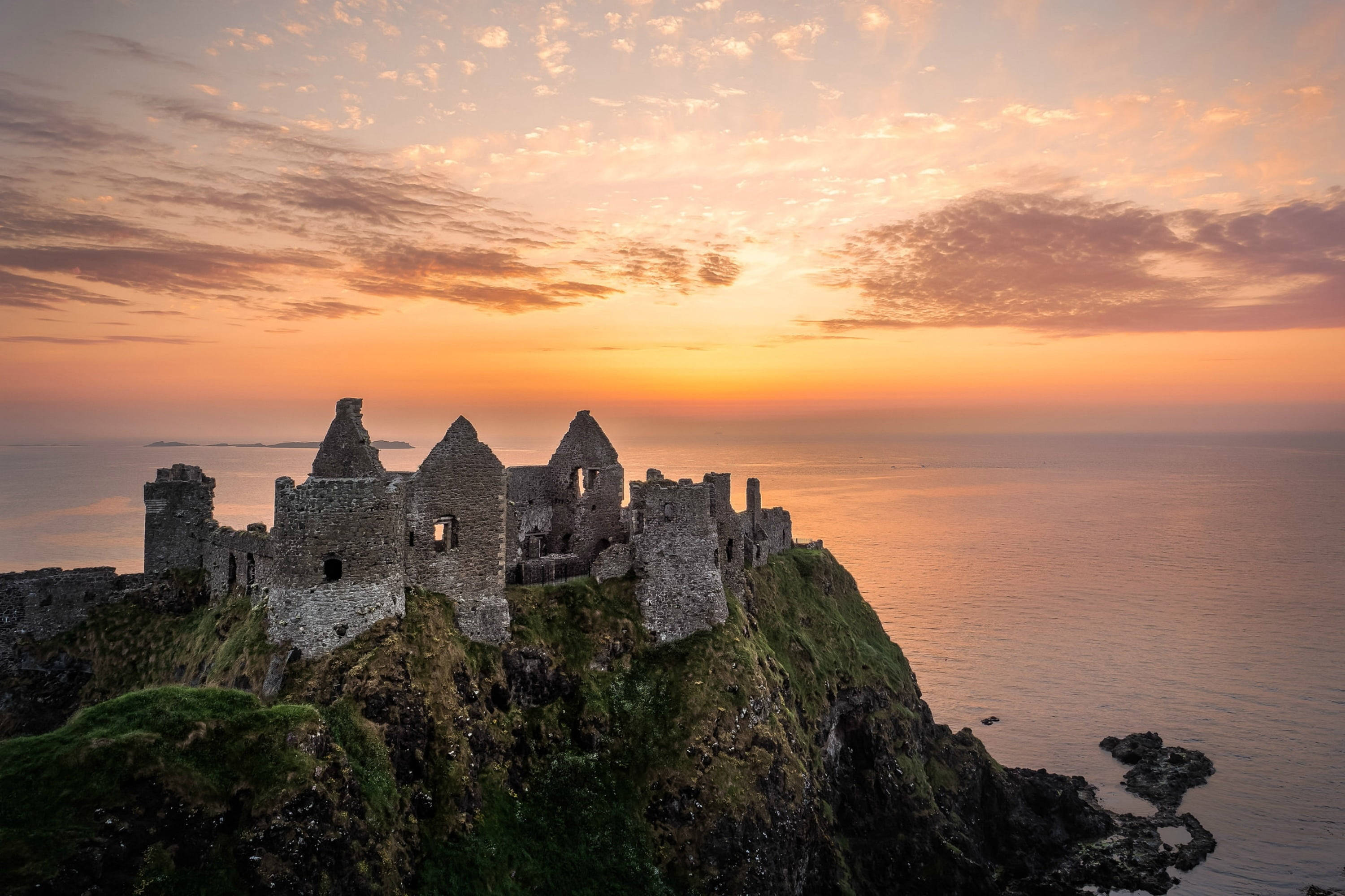 Dunluce slott vakker solnedgang Bakgrunner