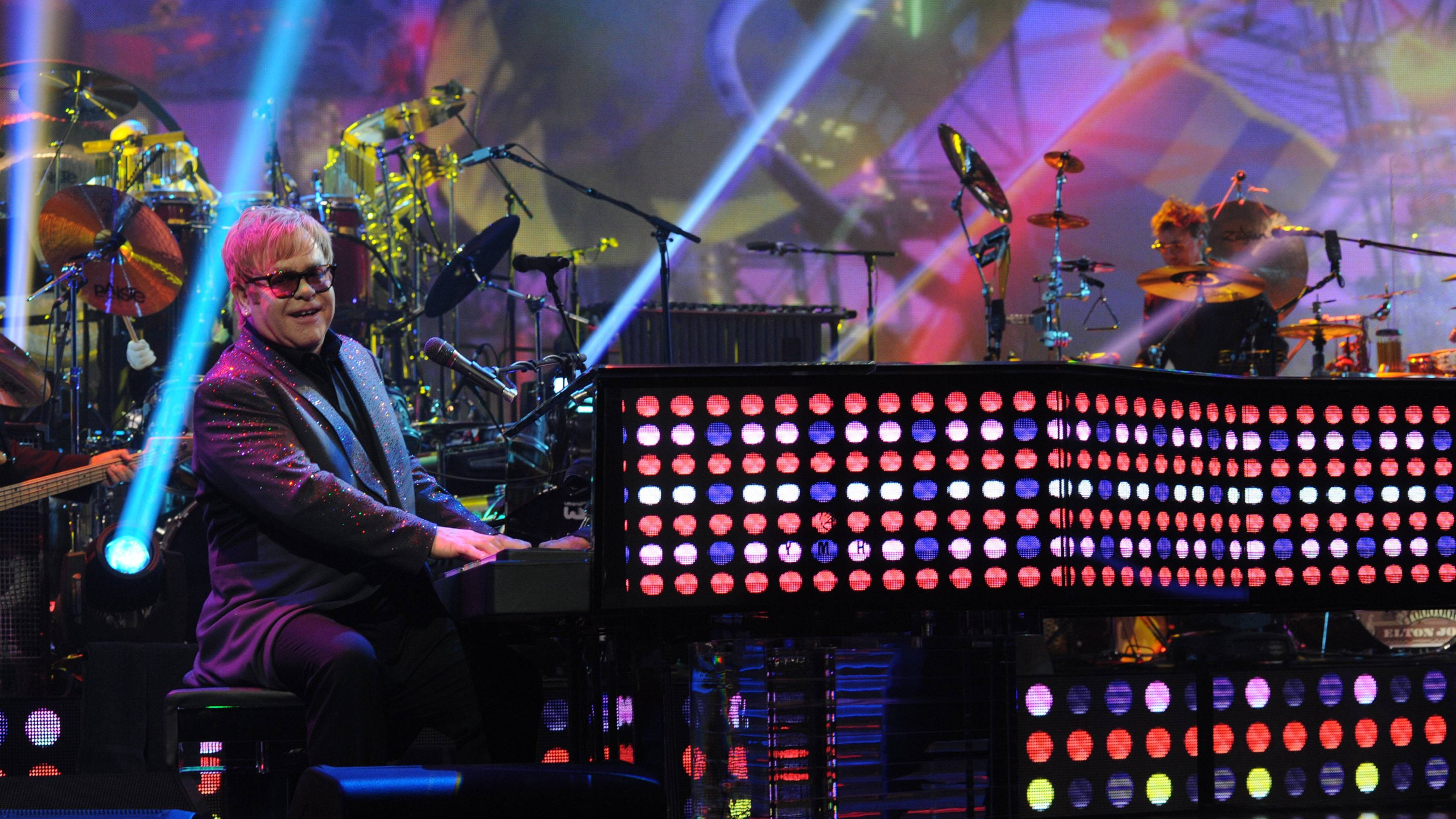 Elton John Polka Dots Piano Bakgrunner