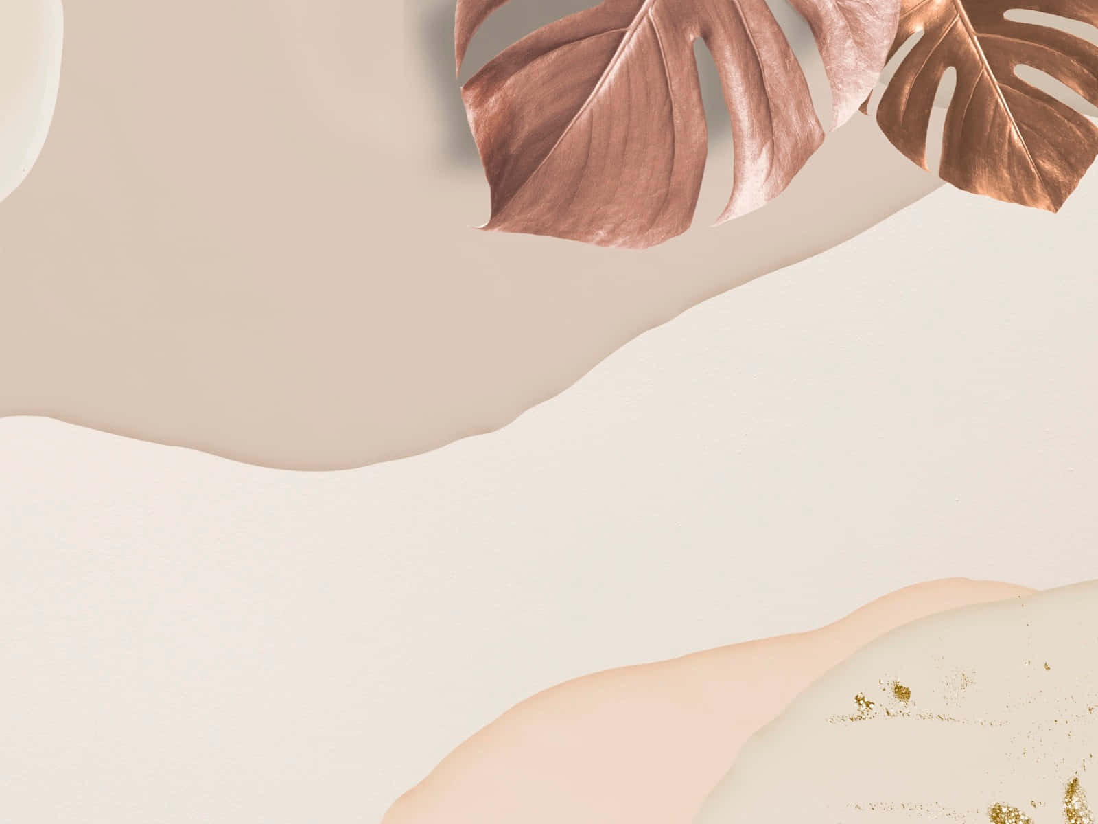 en beige bakgrunn med gullblader og blomster Bakgrunner