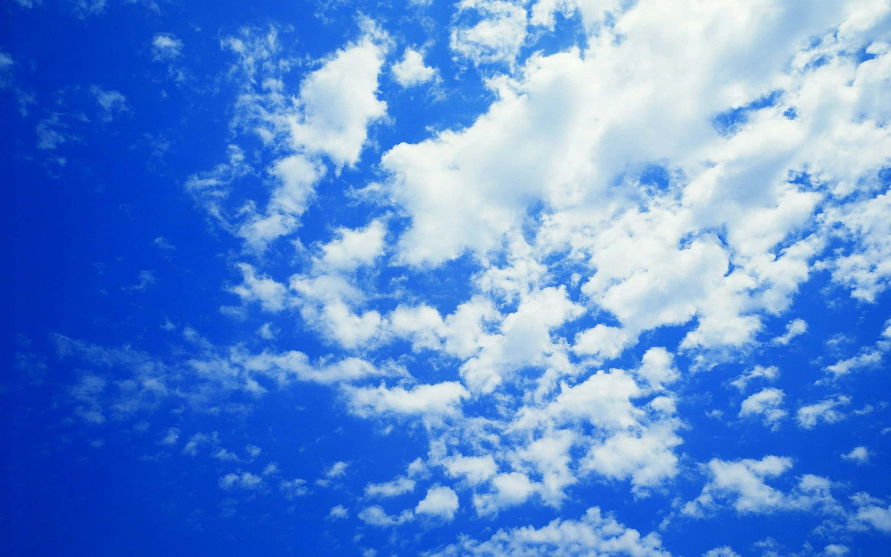 En fascinerende blå himmel Bakgrunner