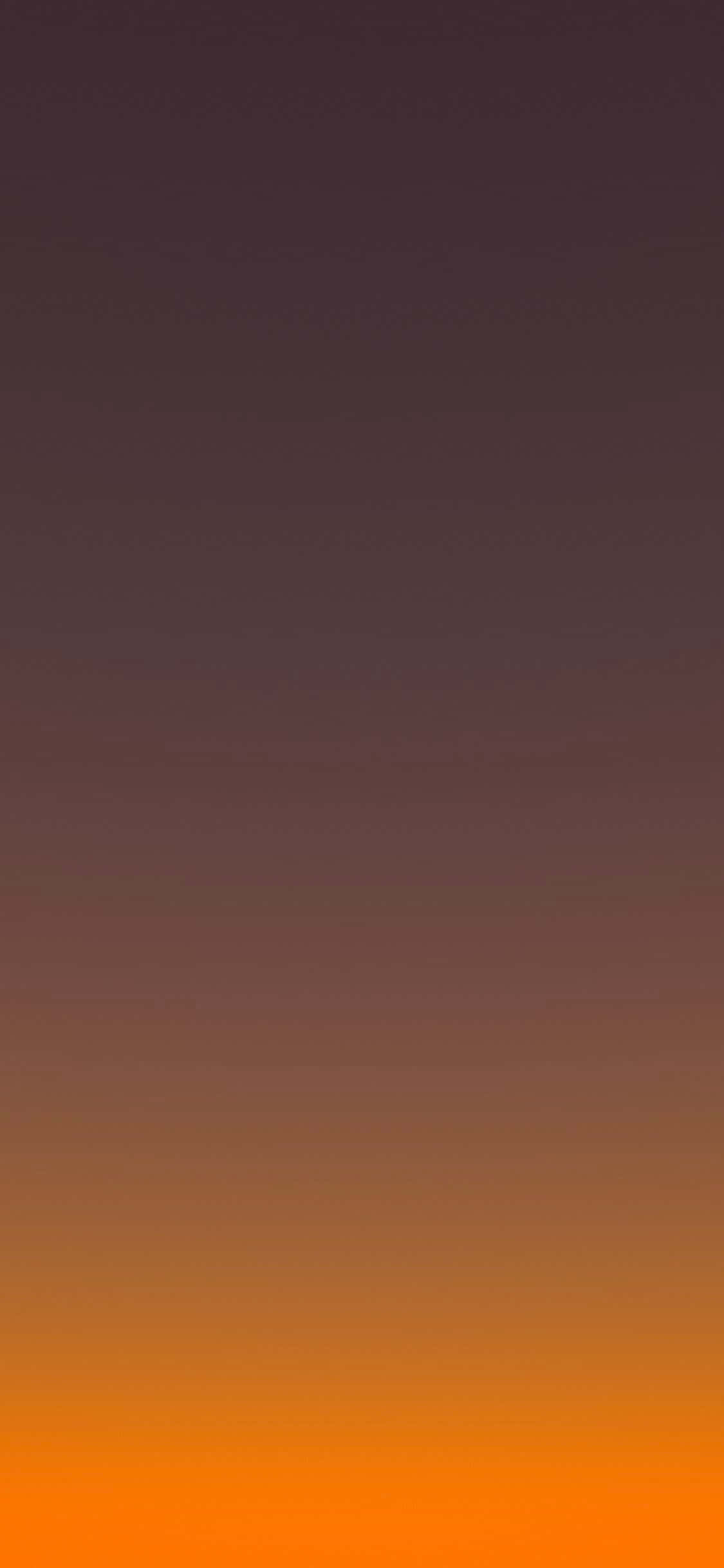 en oransje og gul solnedgang med et fjell i bakgrunnen Bakgrunner