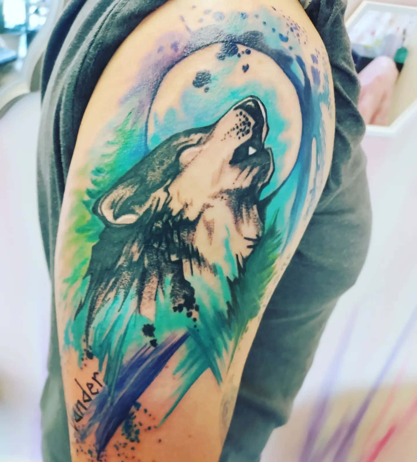En skremmende ulv stirrer inn i sjelen din Bakgrunner