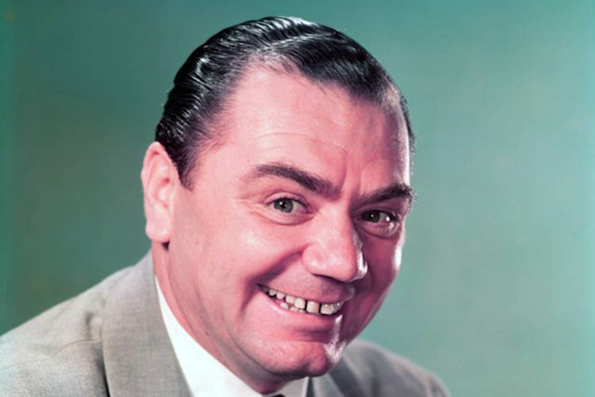 Ernest Borgnine Cheshire Cat Glis Bakgrunner