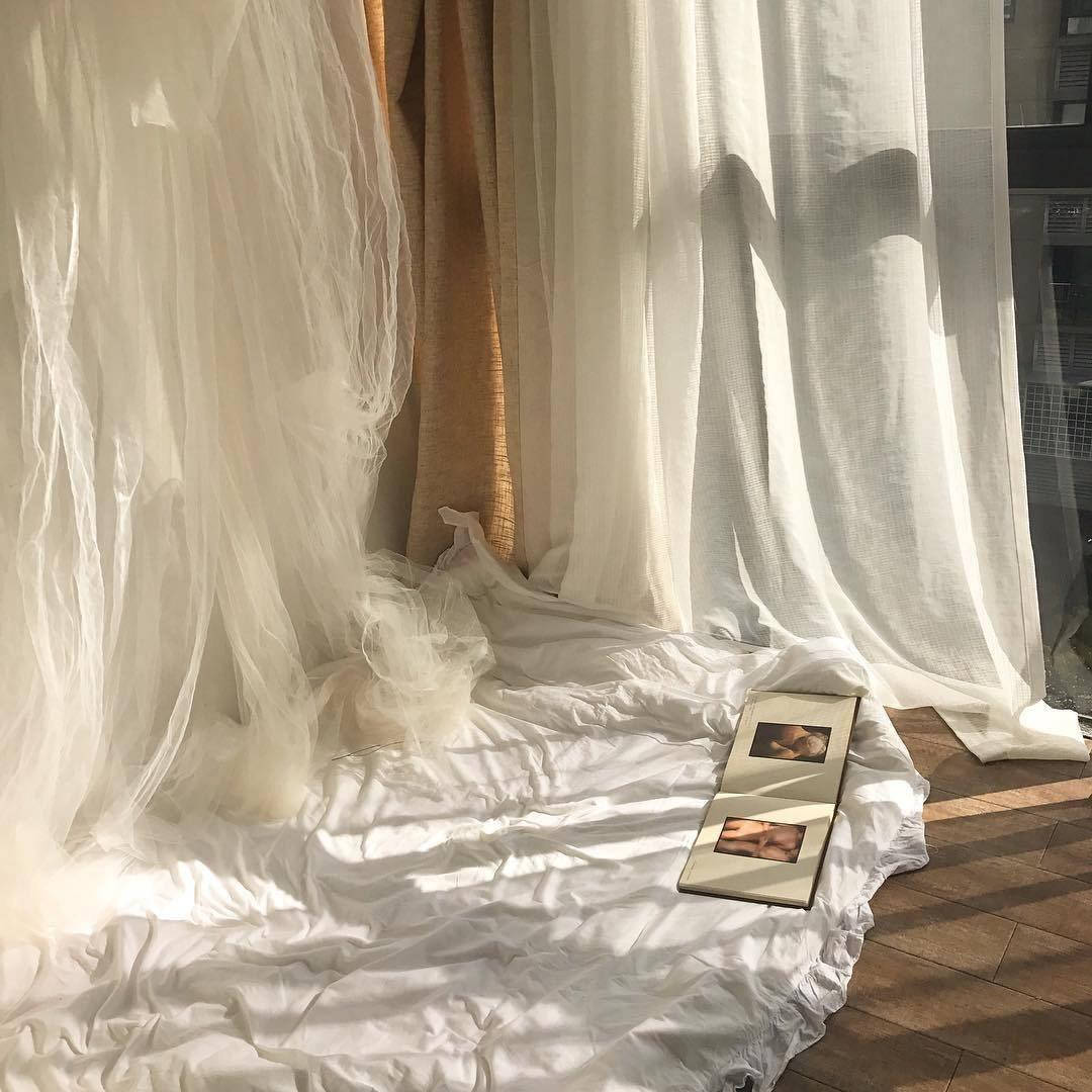 Estetisk beige trevindu Bakgrunner