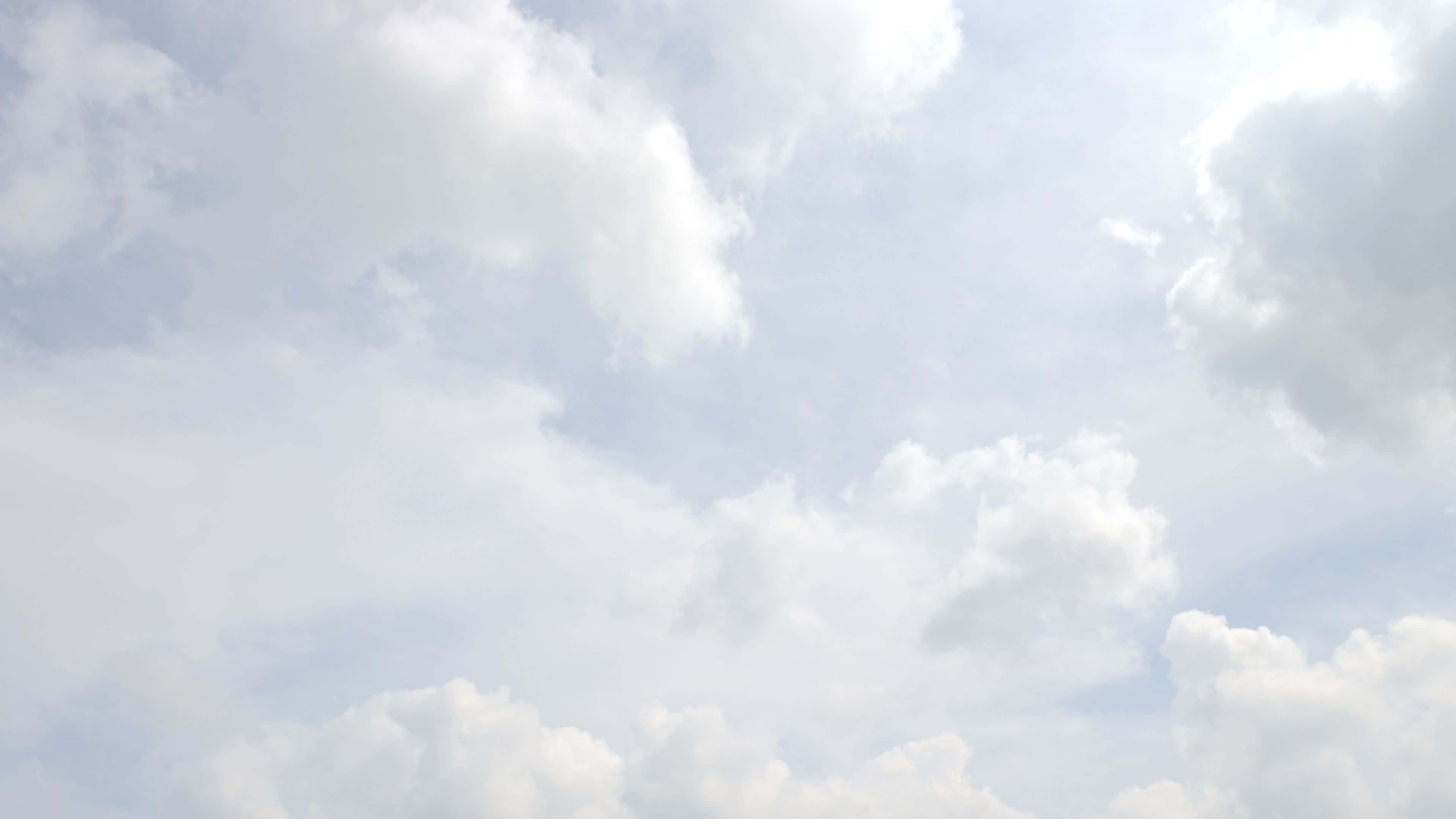 Estetisk himmel fylt med skyer Bakgrunner