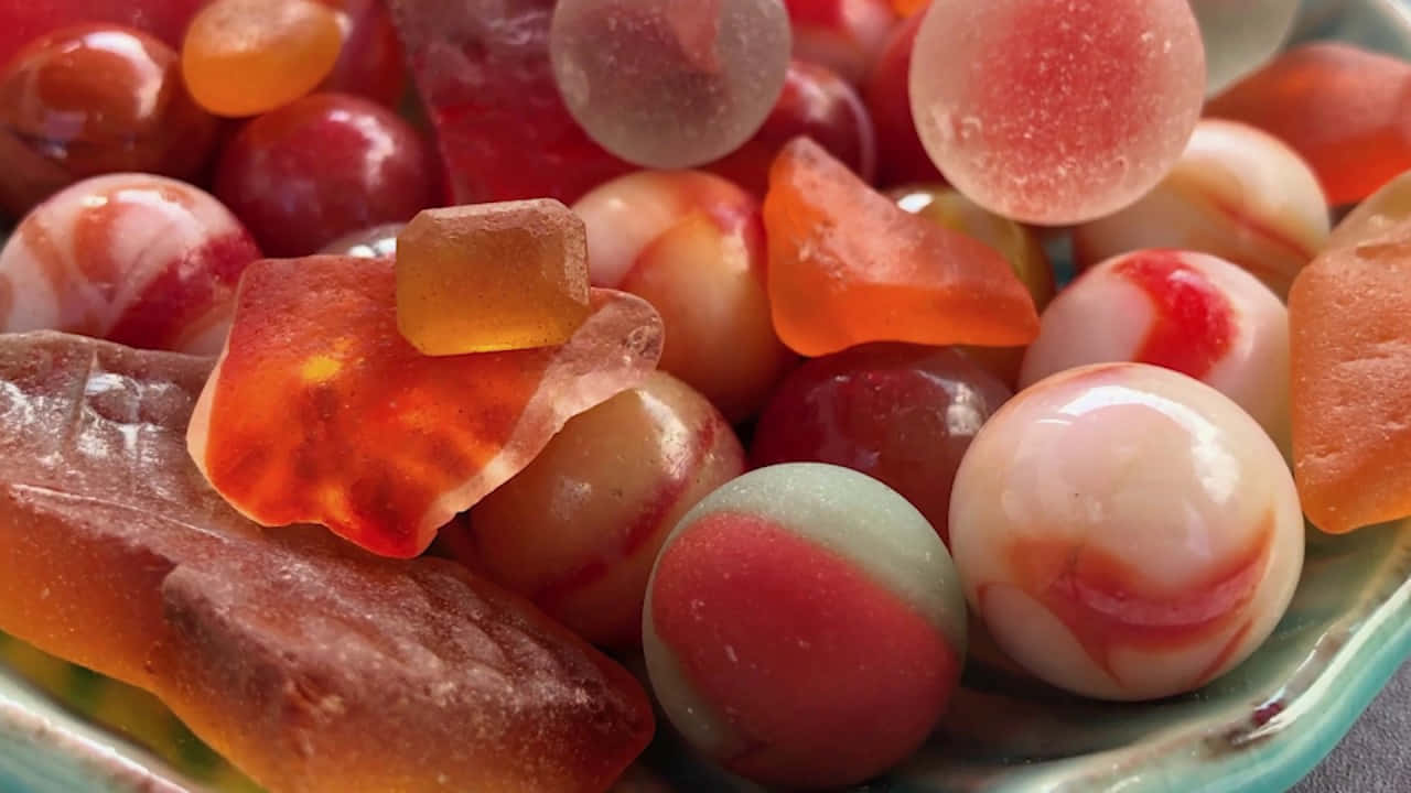 Fargerik samling av strandglass på stranden Bakgrunner