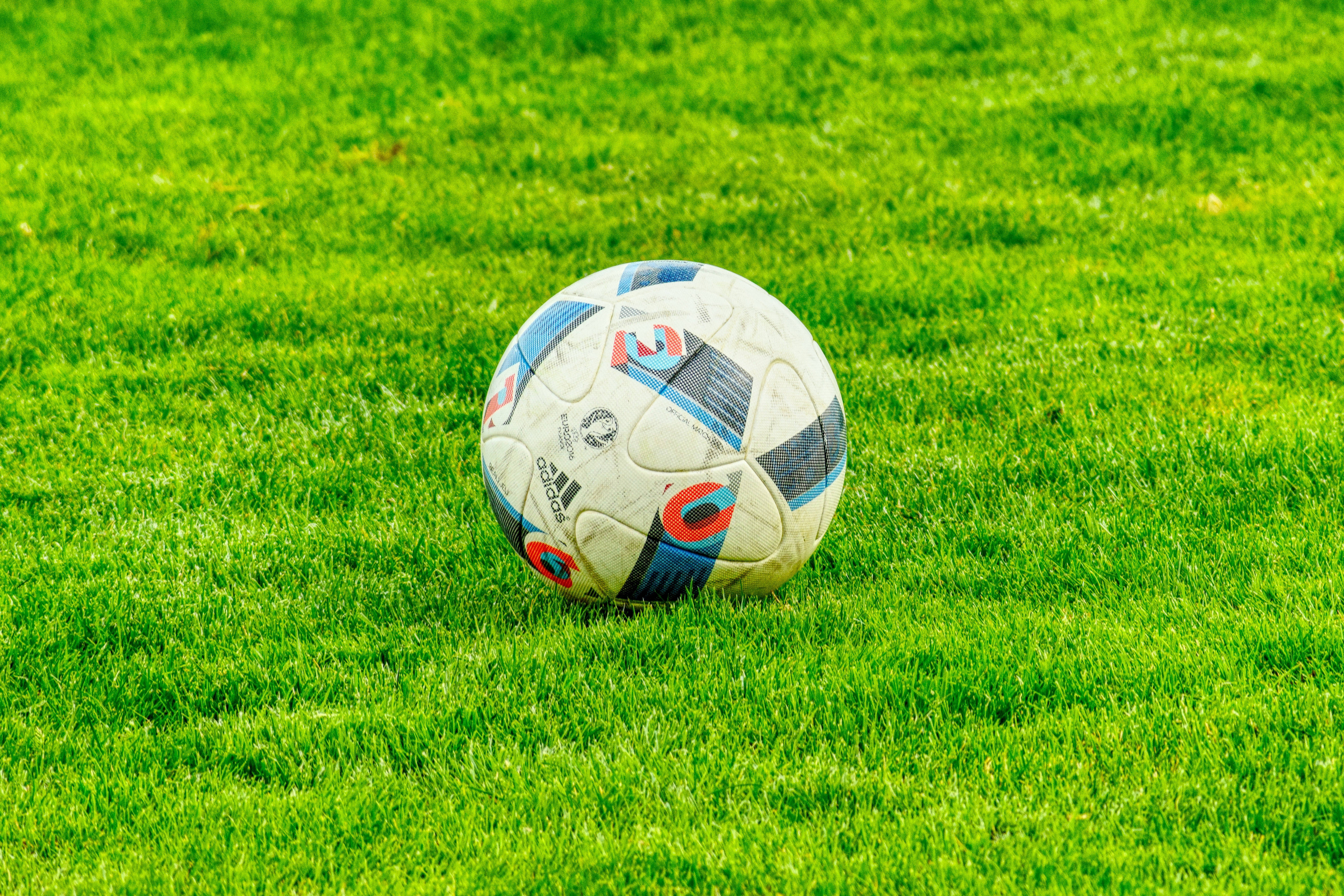 Gå ut på den grønne fotballbanen Bakgrunner