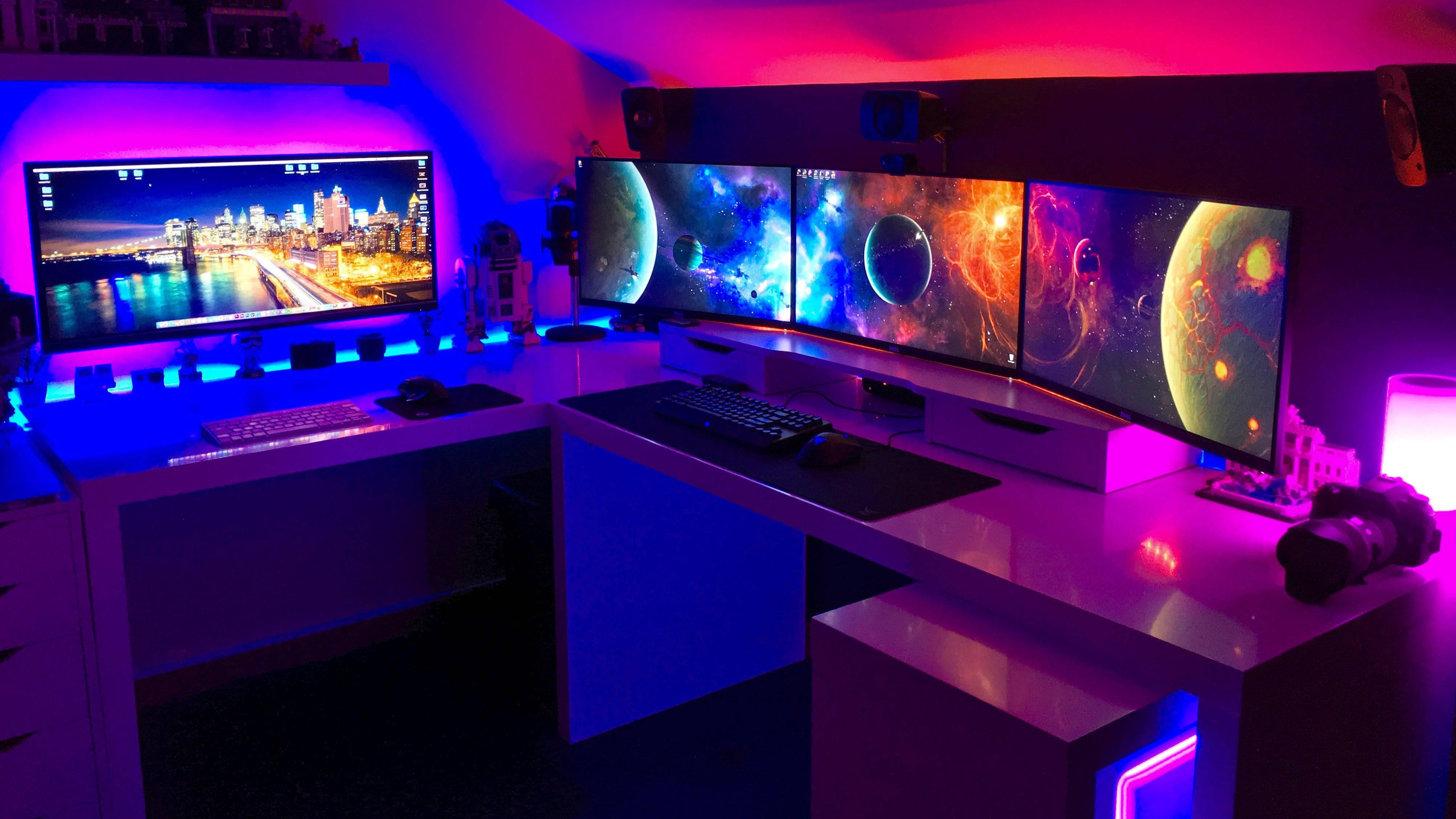 Gamingrom Galaxy Trippel Skjermoppsett Bakgrunner