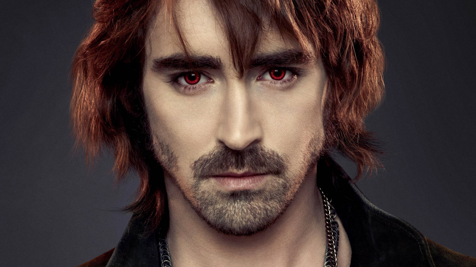 Garrett, den eventyrlystne nomadevampyren fra Denali-klanen i The Twilight Saga Bakgrunner