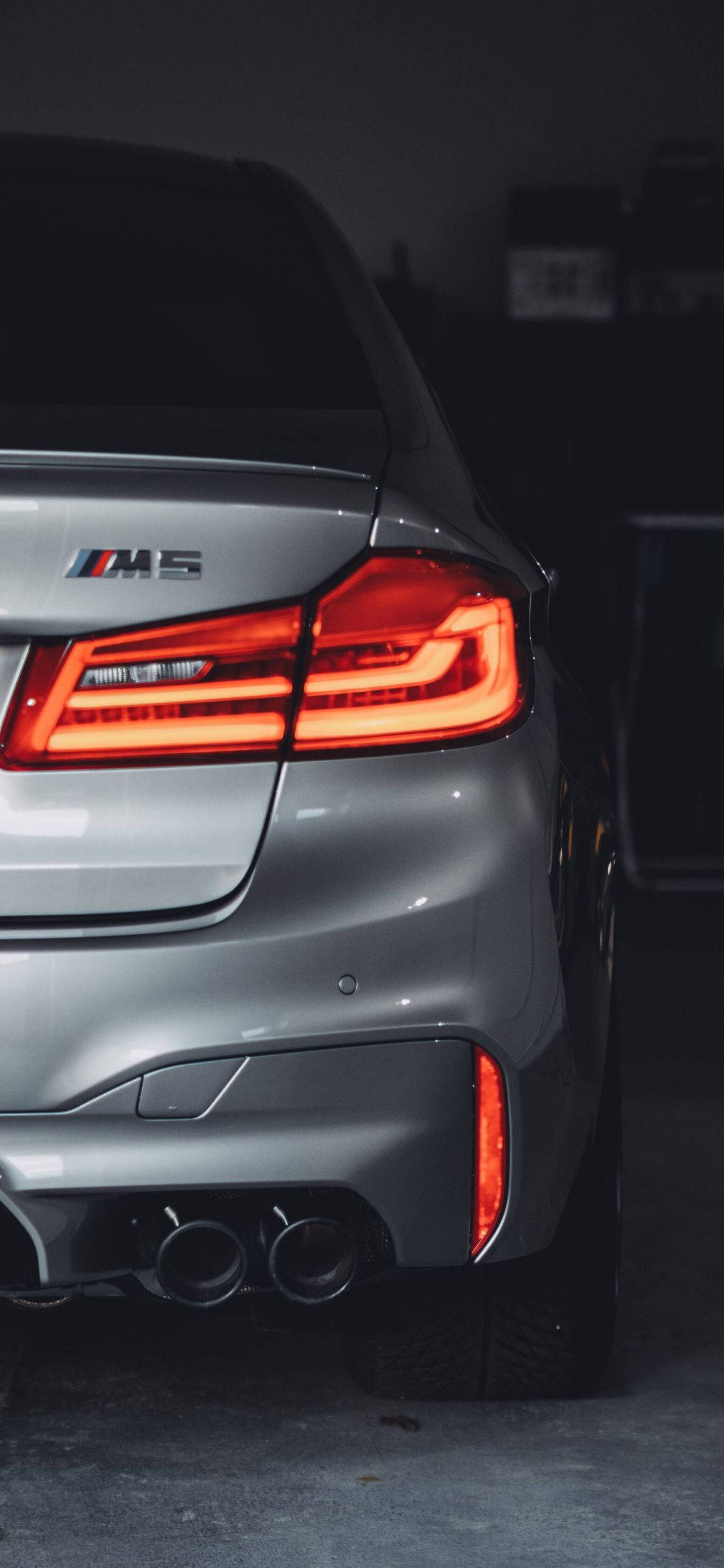 Grå BMW M5 Bil iPhone Bakgrunner