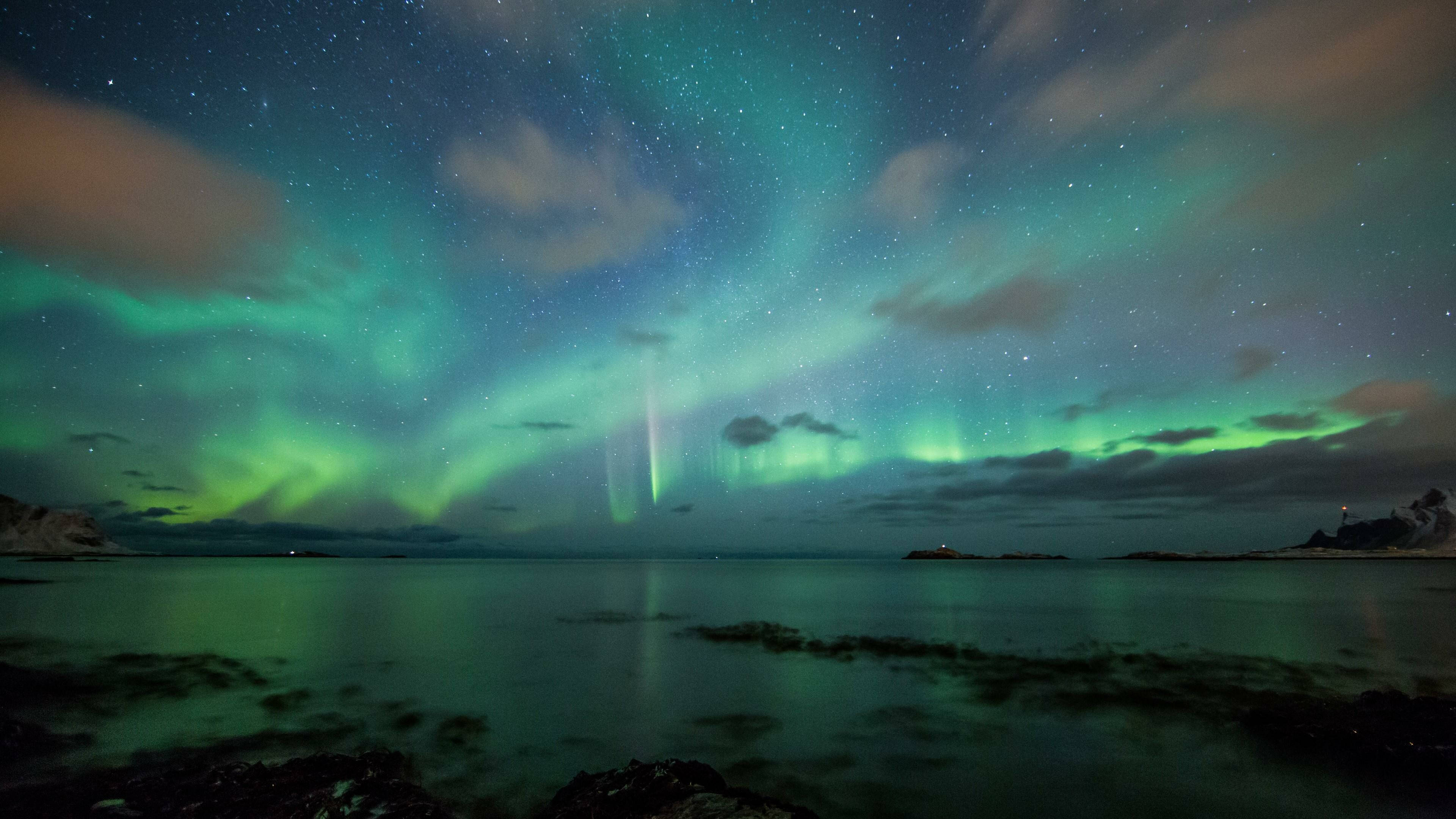 Grønn himmel om natten Bakgrunner