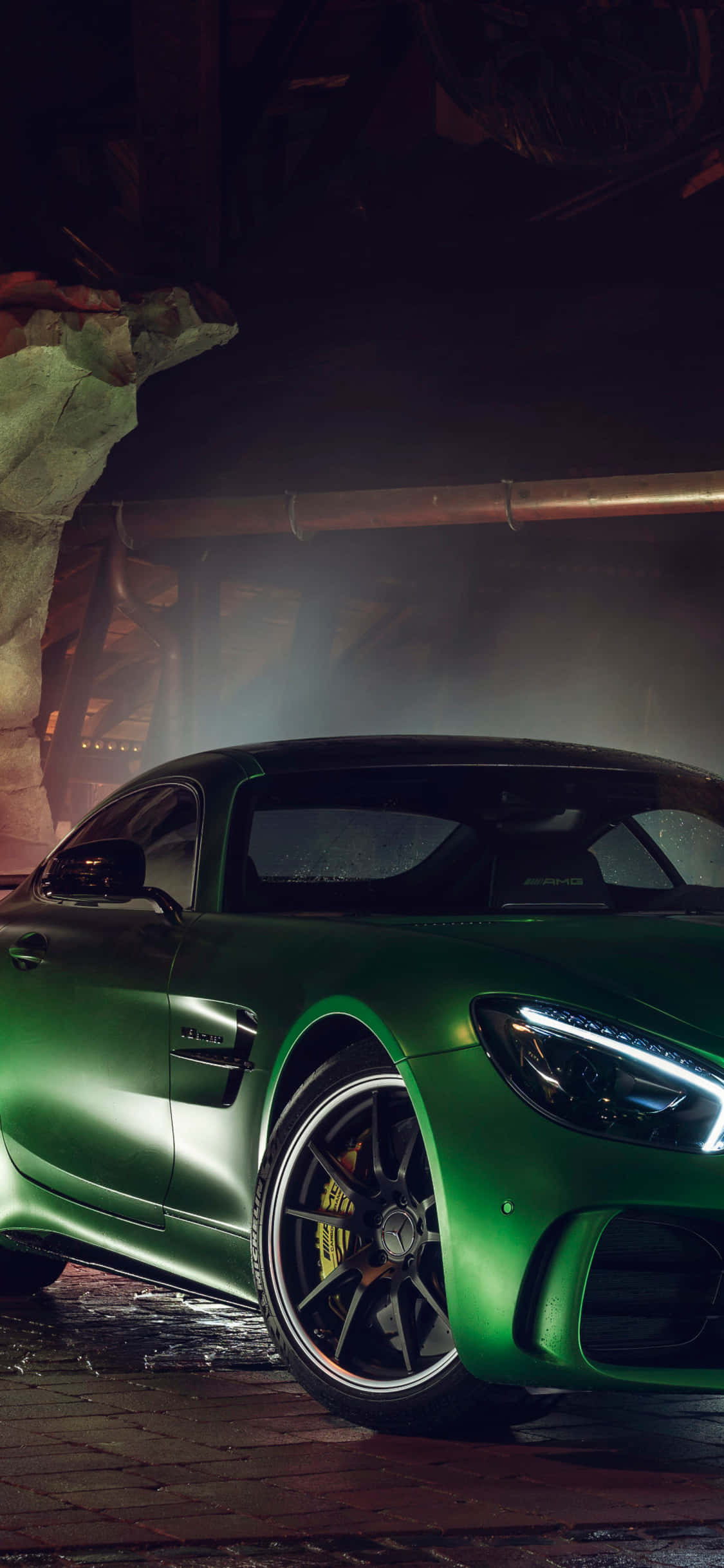 Grønt iPhone Xs Mercedes Amg-bakgrunnsbilde Bakgrunner