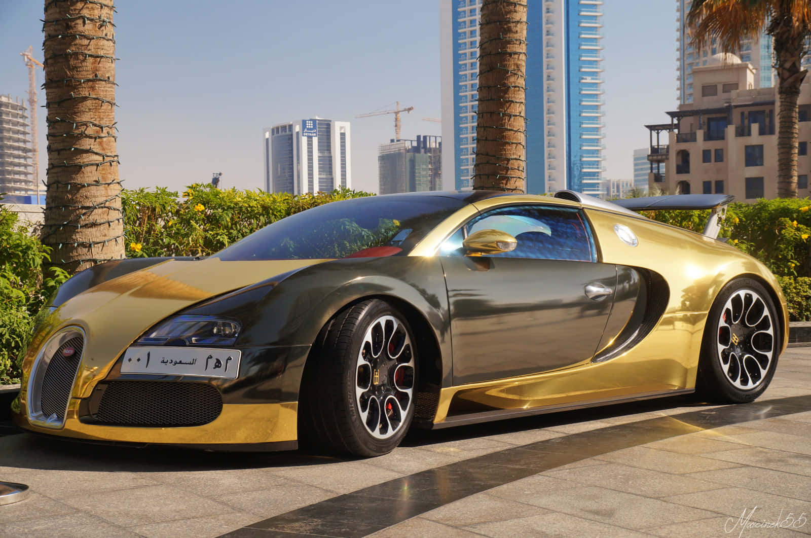 Gullfarget Bugatti Veyron