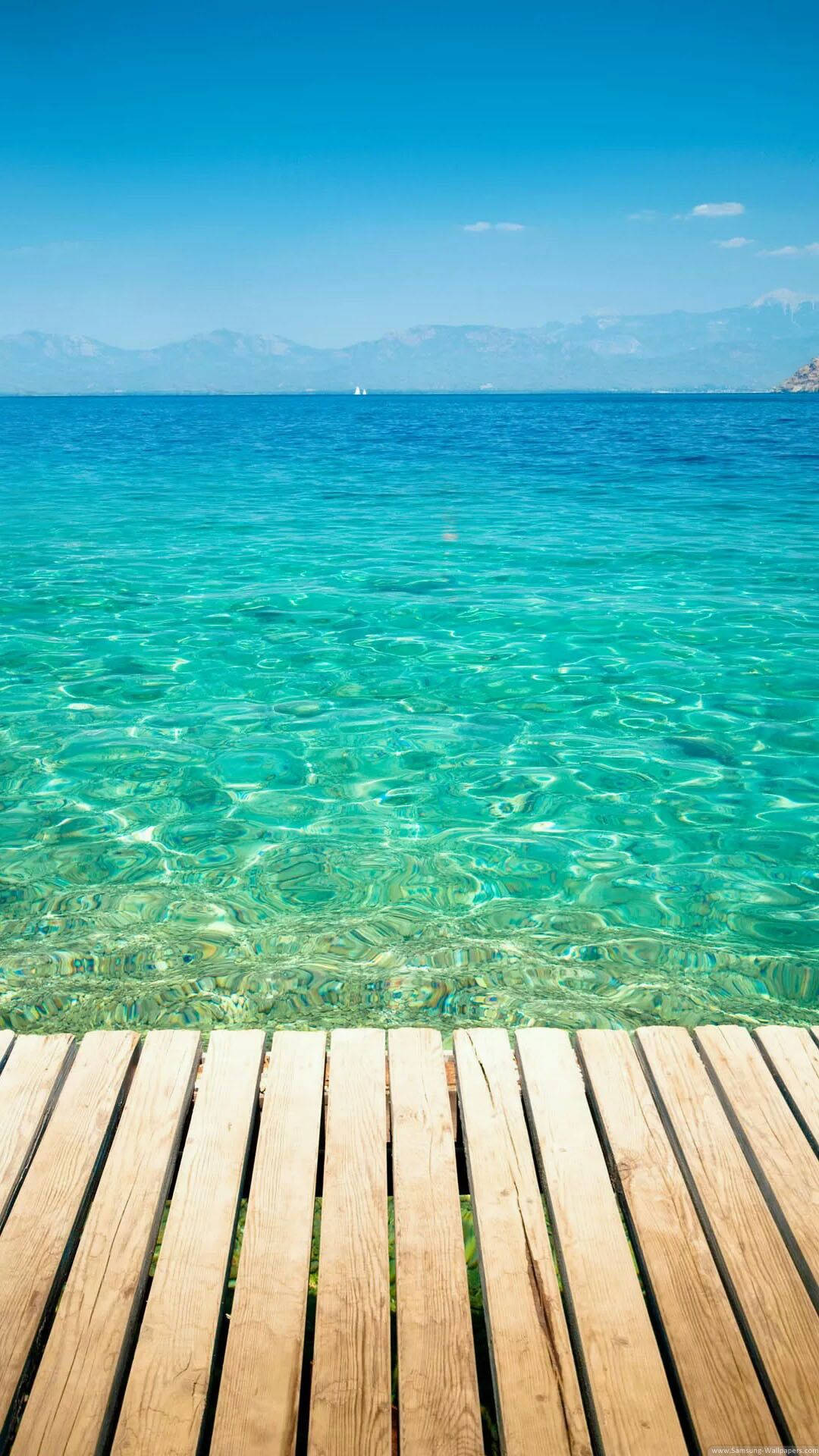 Havutsikt fra strandpromenaden iPhone Bakgrunner