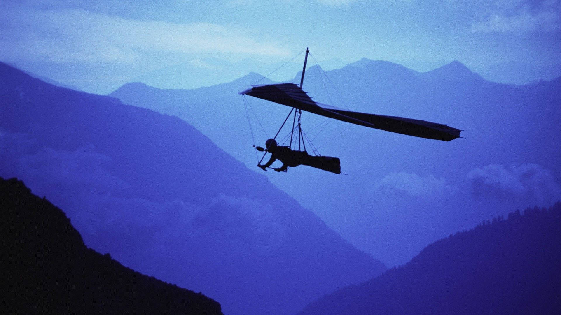 Hengegliding ved soloppgang i Blue Mountains Bakgrunner