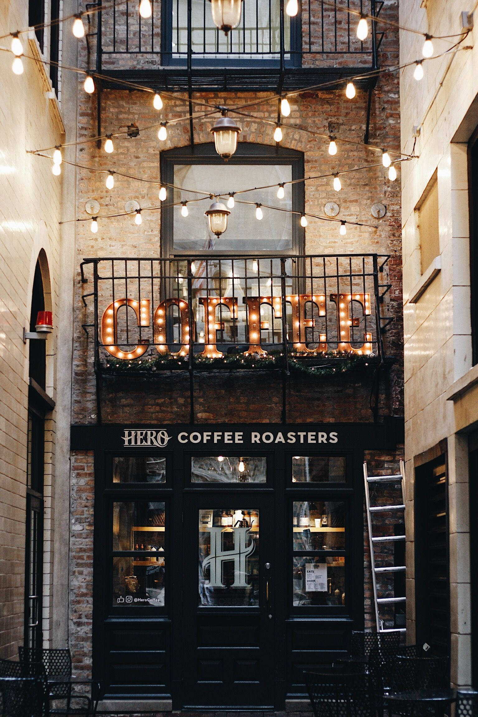 Hero Coffee Bar Cafe Chicago Bakgrunner