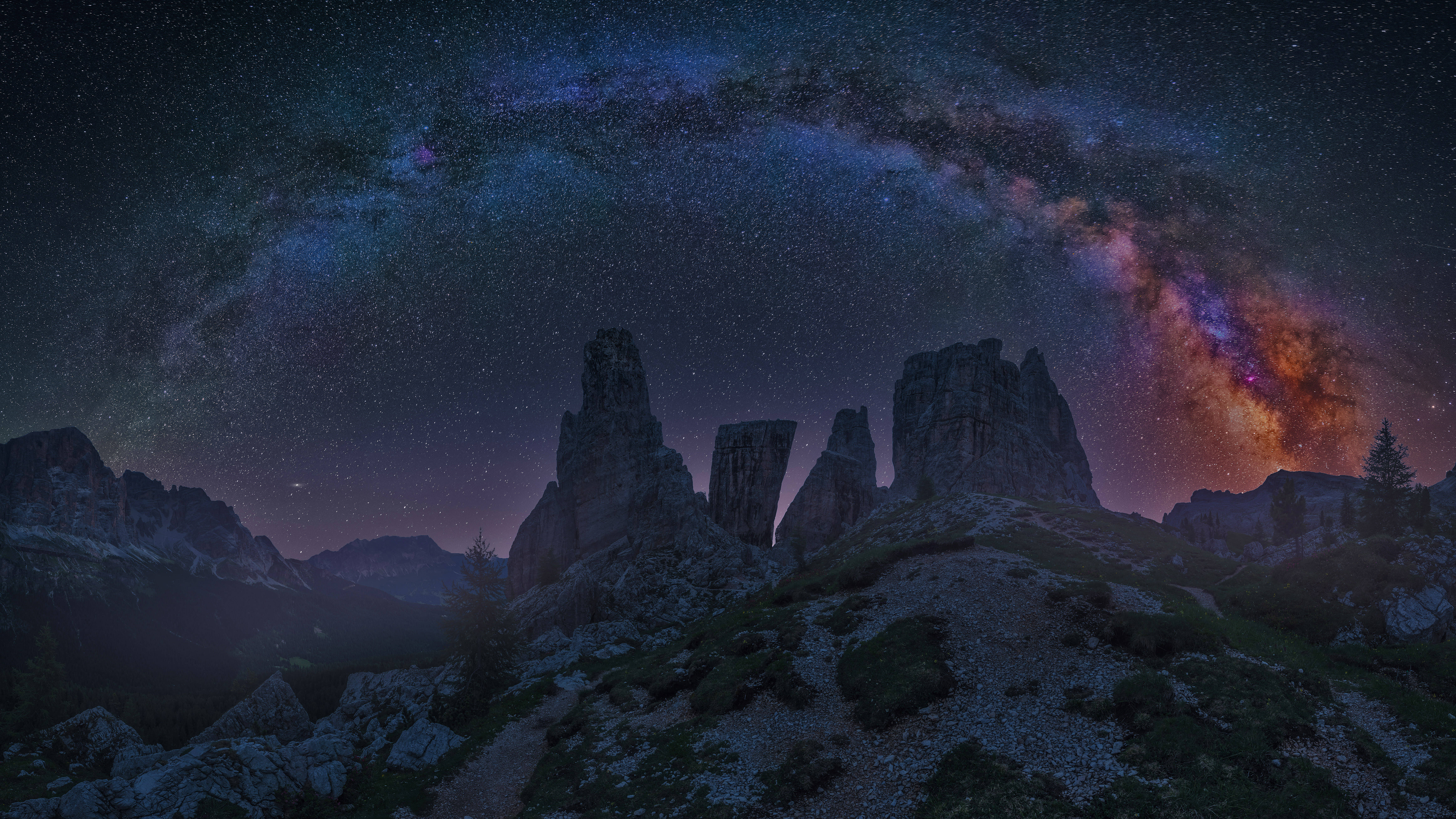 Ikoniske Dolomittene Mørk 4K Bakgrunner