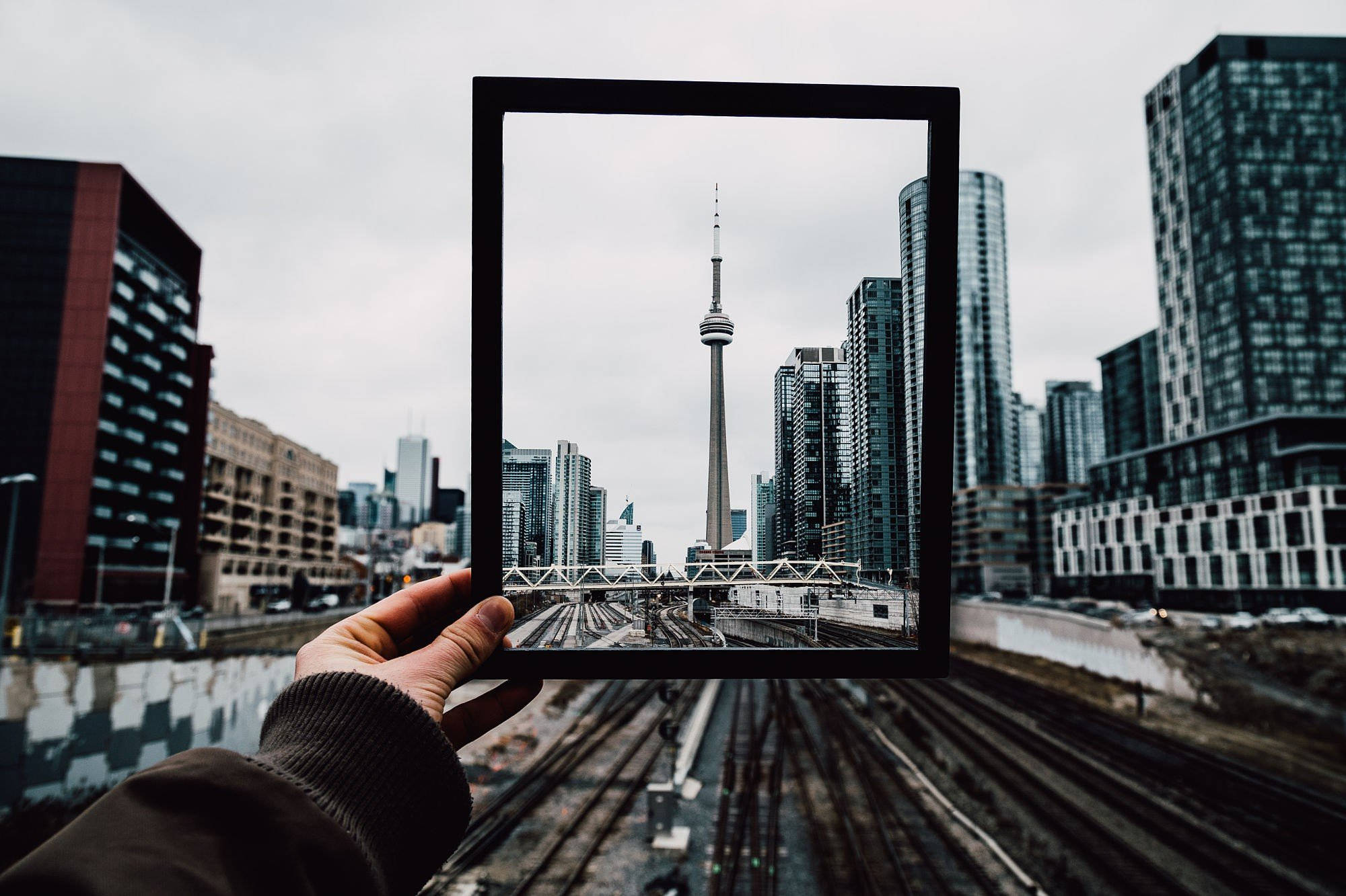 Innrammet CN Tower Bakgrunner