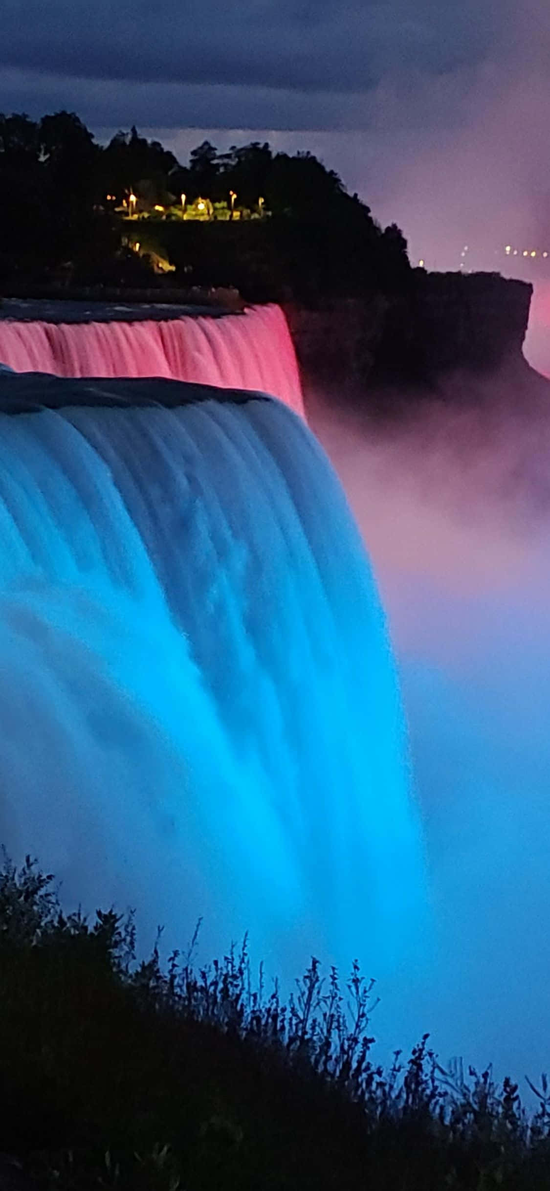 iPhone X Blått Opplyst Niagara Falls Bakgrunn Bakgrunner