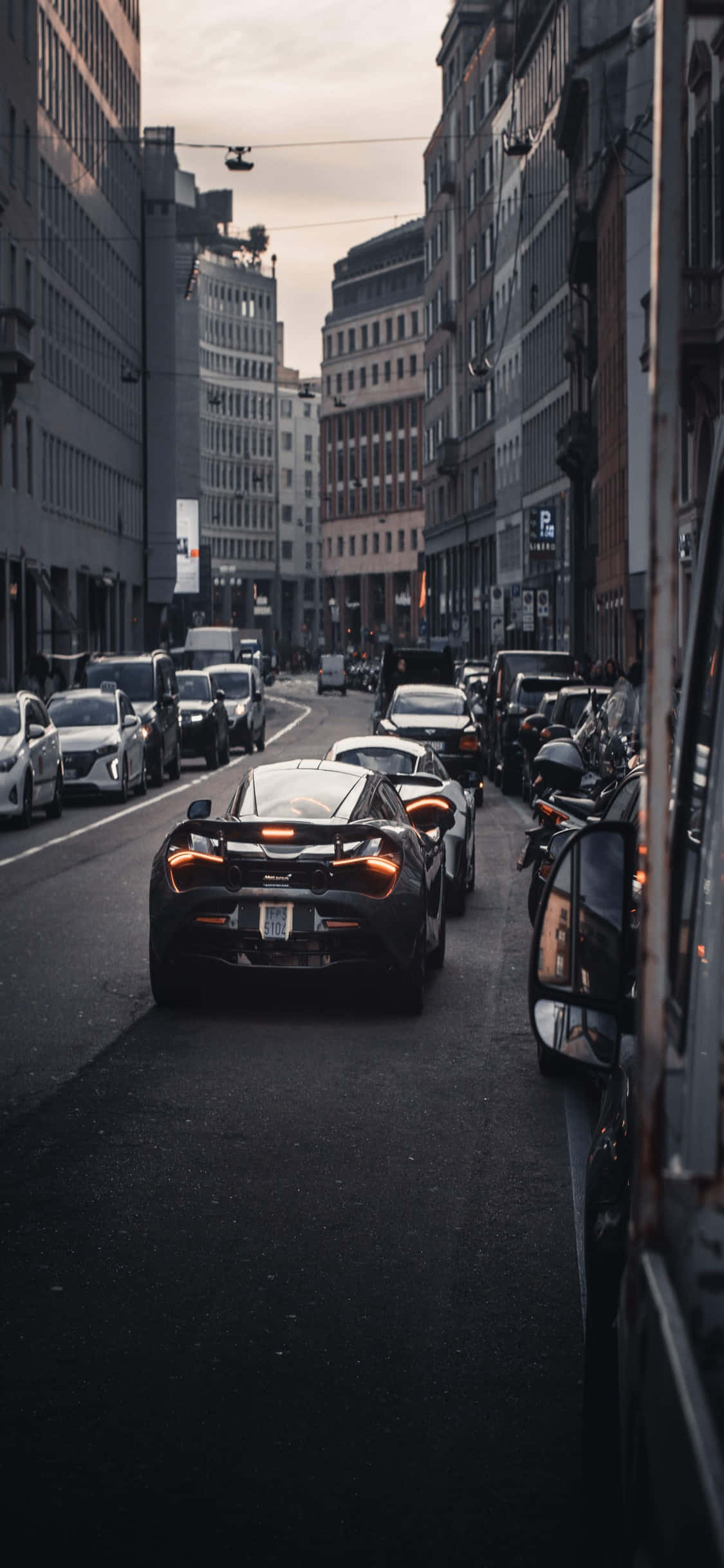 iPhone X Mclaren 720s Byutsikt Bakgrunn Bakgrunner
