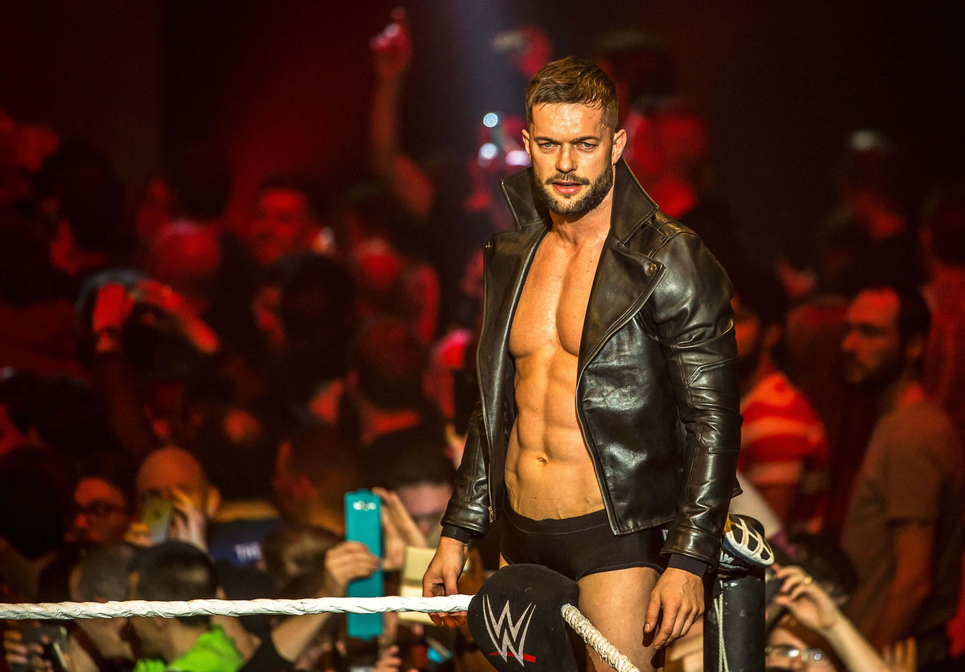 Irsk profesjonell wrestler Finn Balor Bakgrunner
