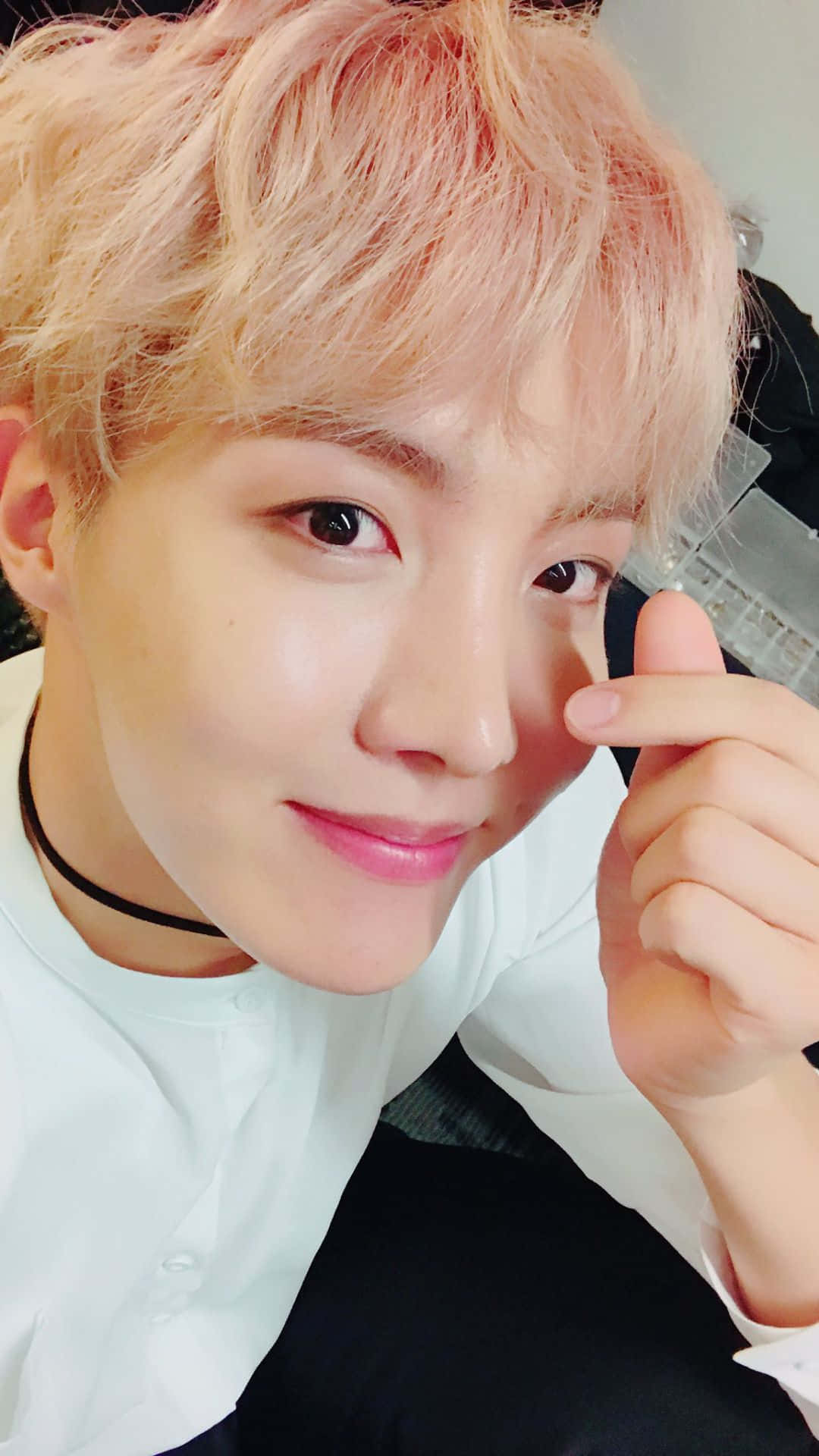 J-hope BTS fingerhjerte Bakgrunner