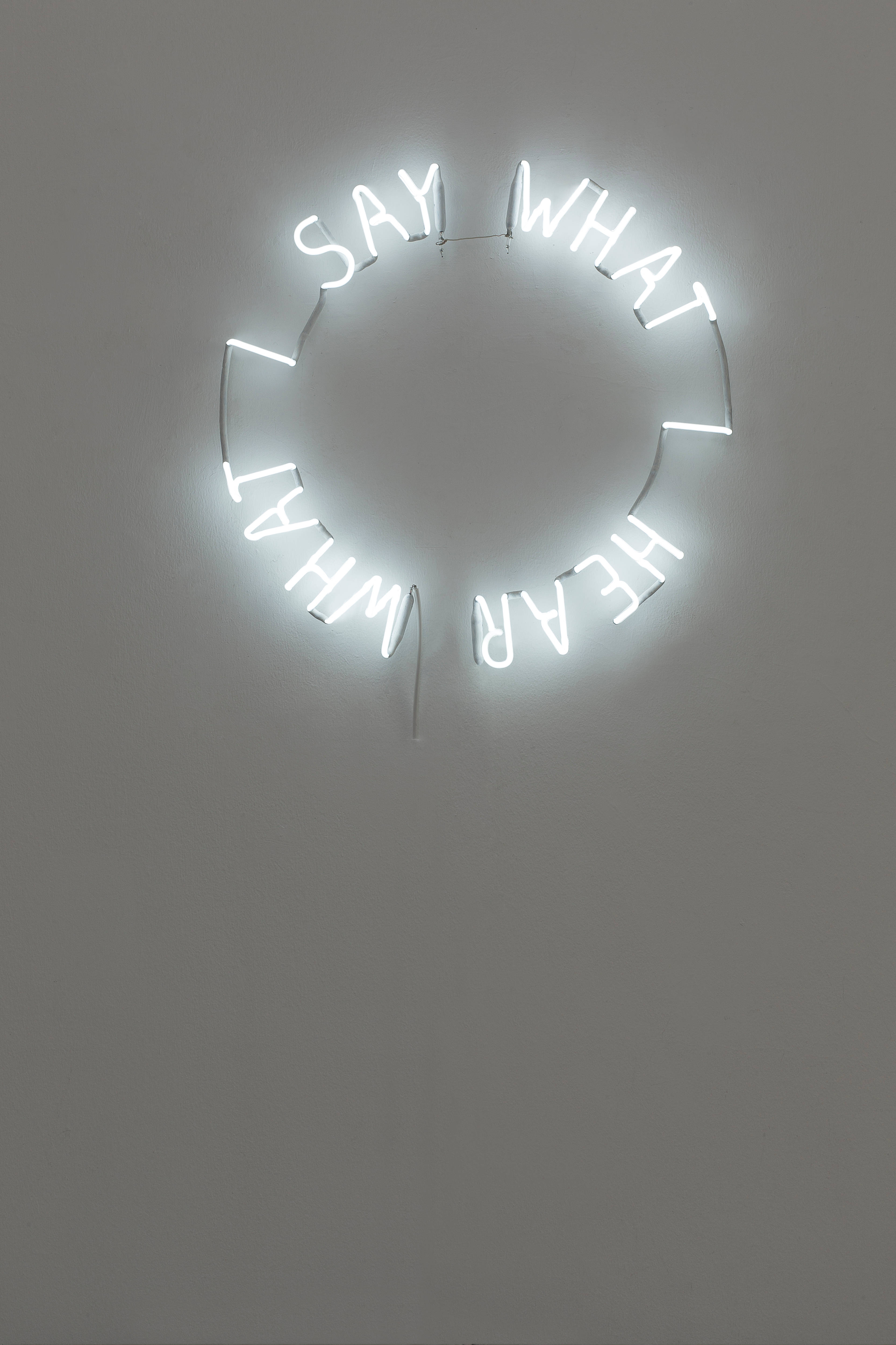 Jeg sier det jeg hører Hvit neon estetikk Bakgrunner