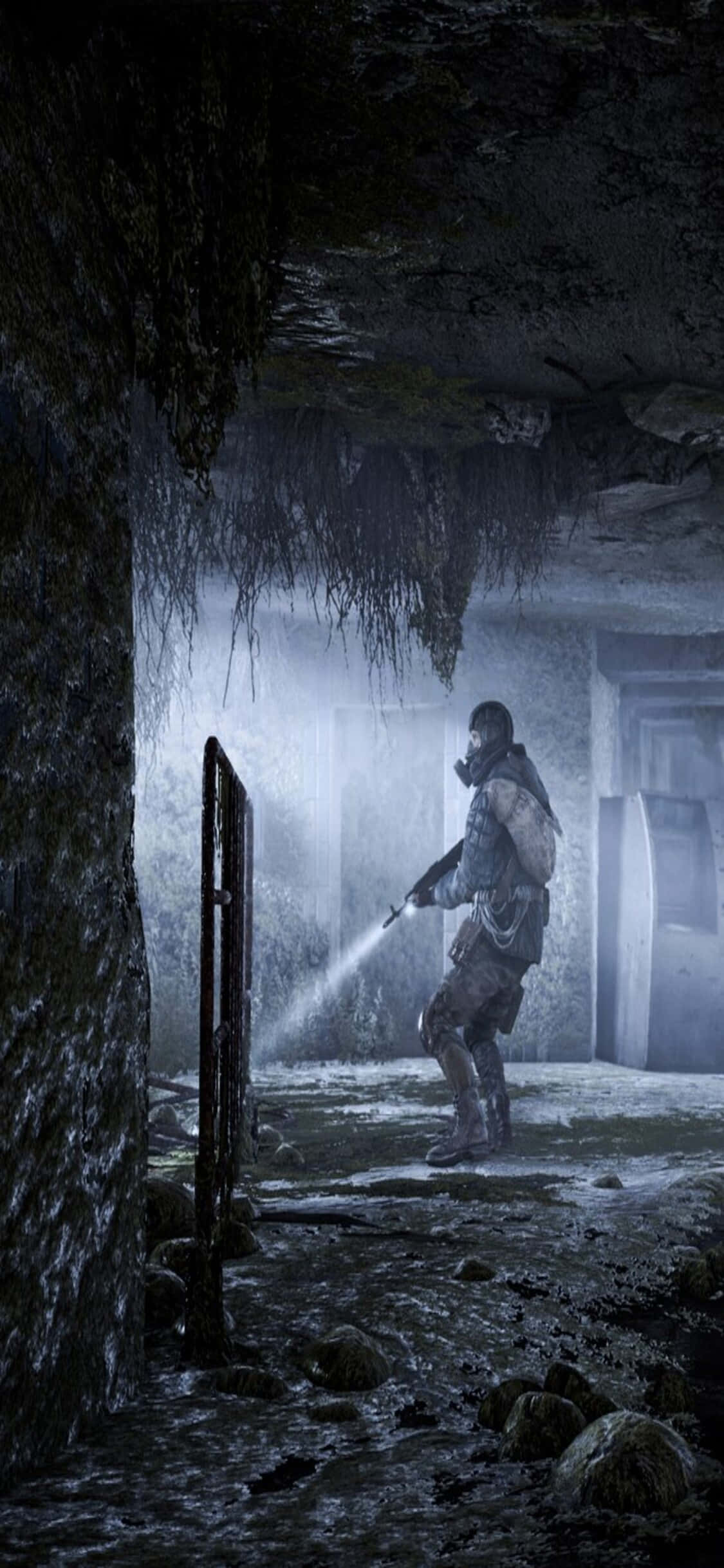 Karakter med lommelykt iPhone X Metro Last Light Bakgrunn Bakgrunner